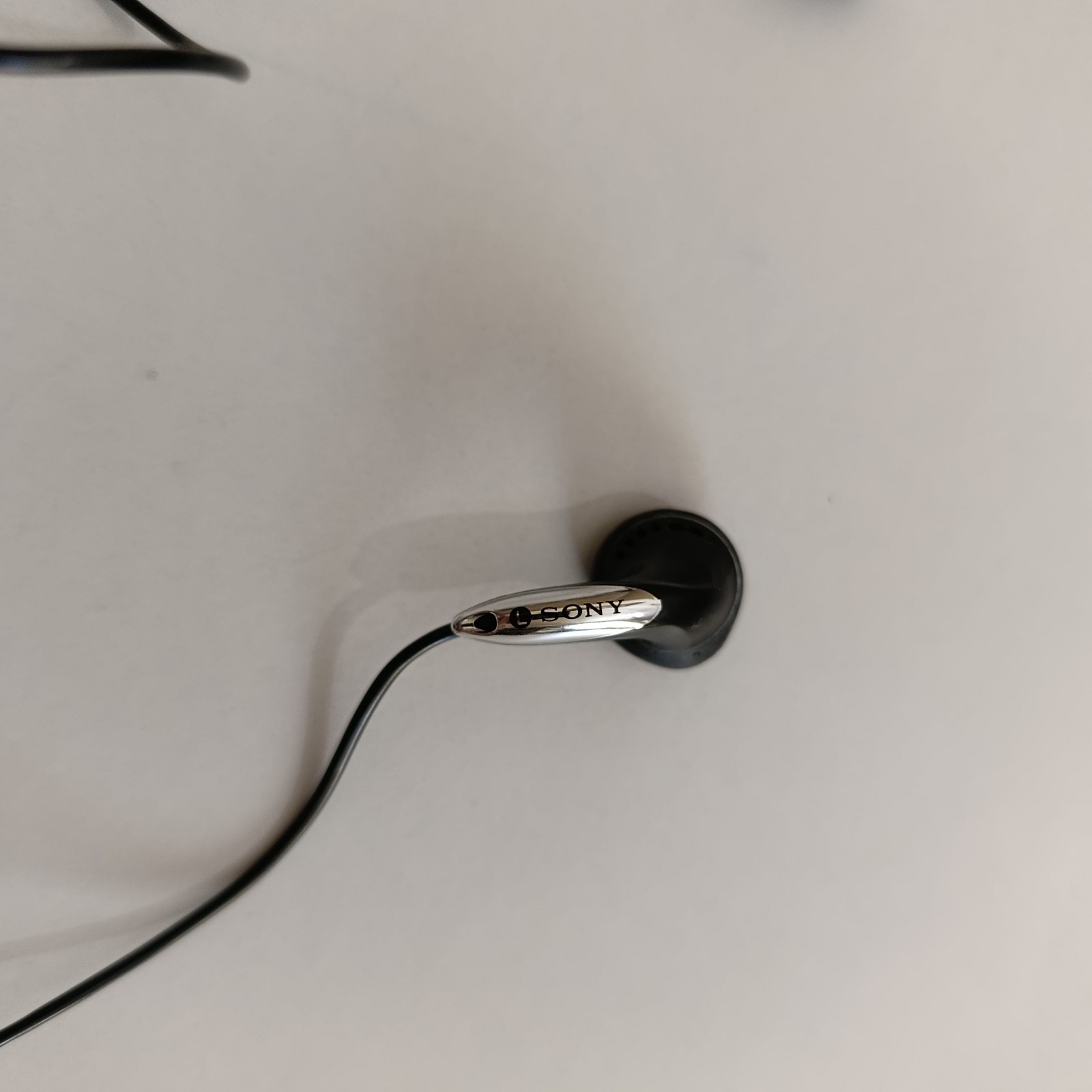 Vintage Sony MDR-E837 Stereo Dynamic Earphones for Discman Used