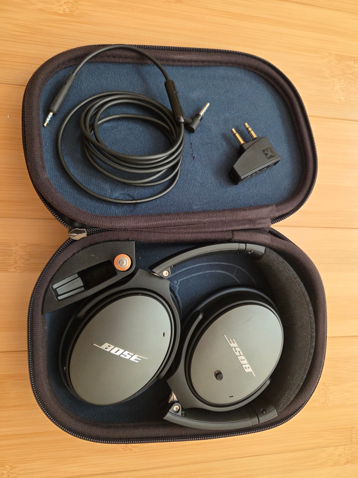 Bose QuietComfort QC25 Wired Noise Cancelling Headphones No Bluetooth