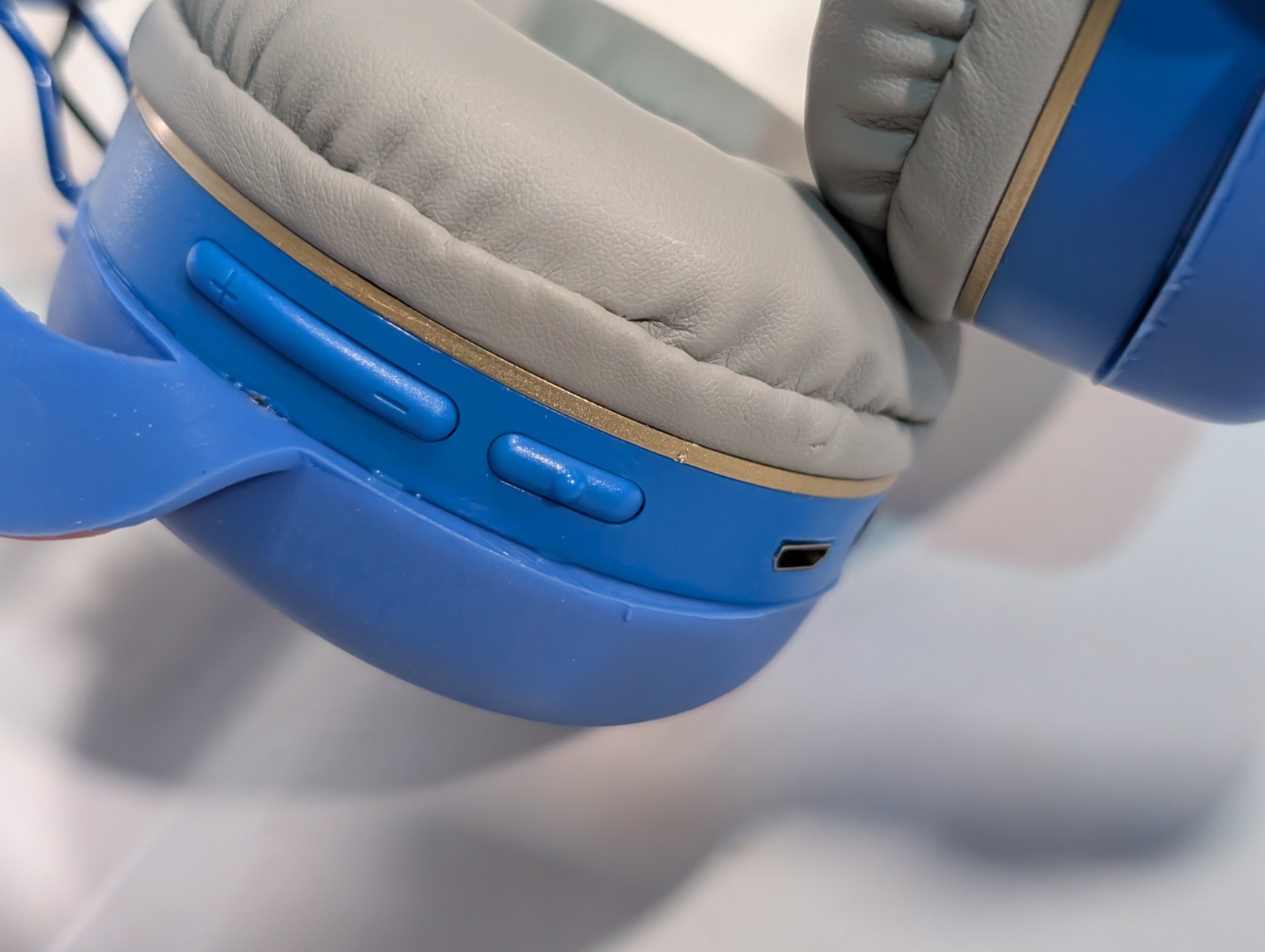 Lot of 10 Stitch kids Bluetooth wireless headphones AH-906 mic 3.5mm jack blue