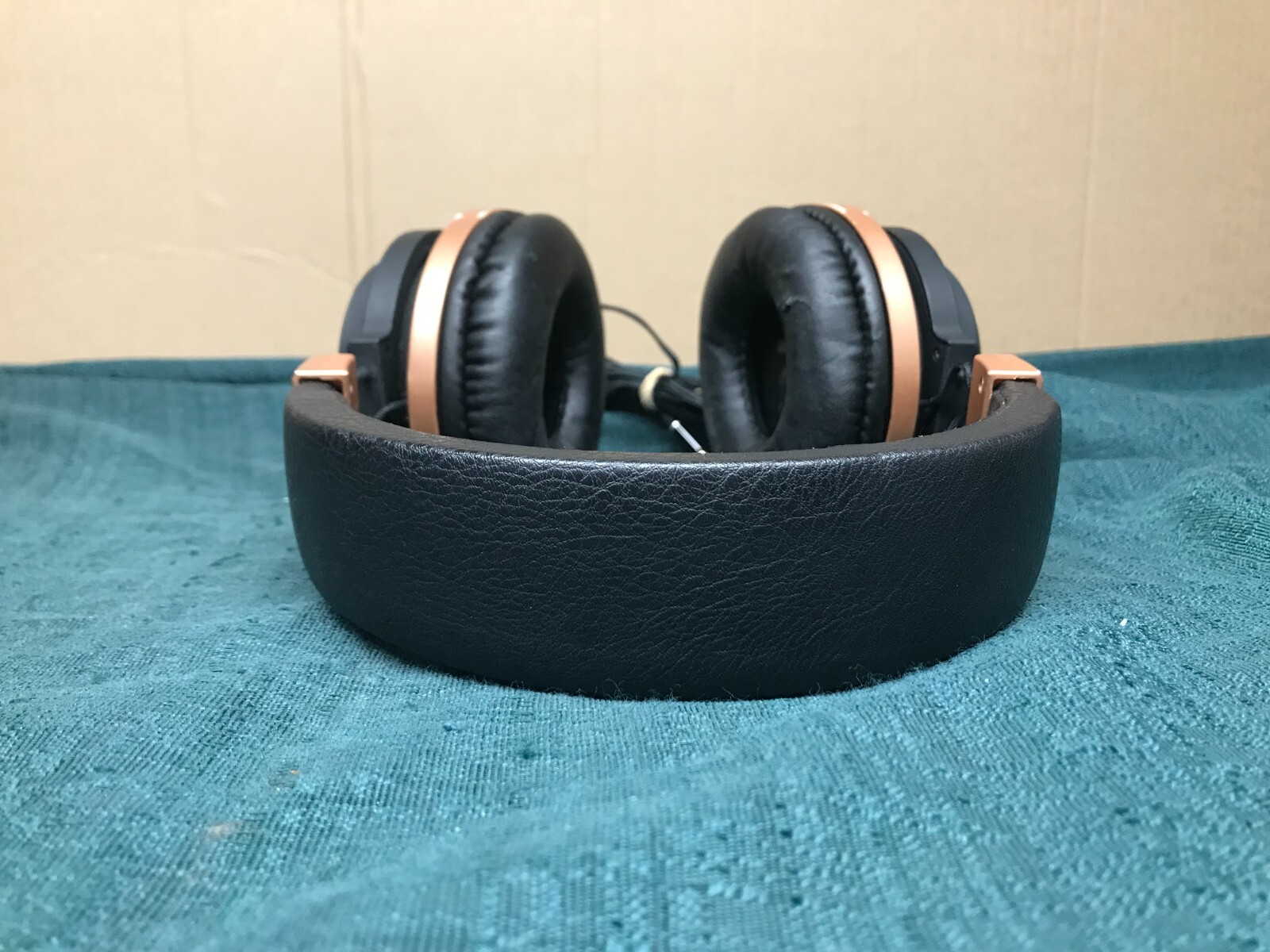 Headphones – Double – Headband – 3.5mm Jack – Ear Cup – Black/Brown – Tested