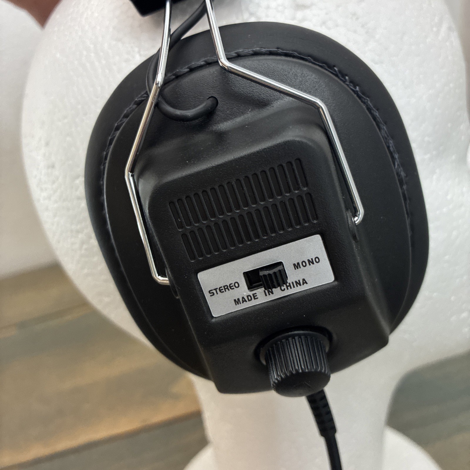 Califone 3068AV Stereo Mono Headphones Adjustable 6ft Cord (S9)