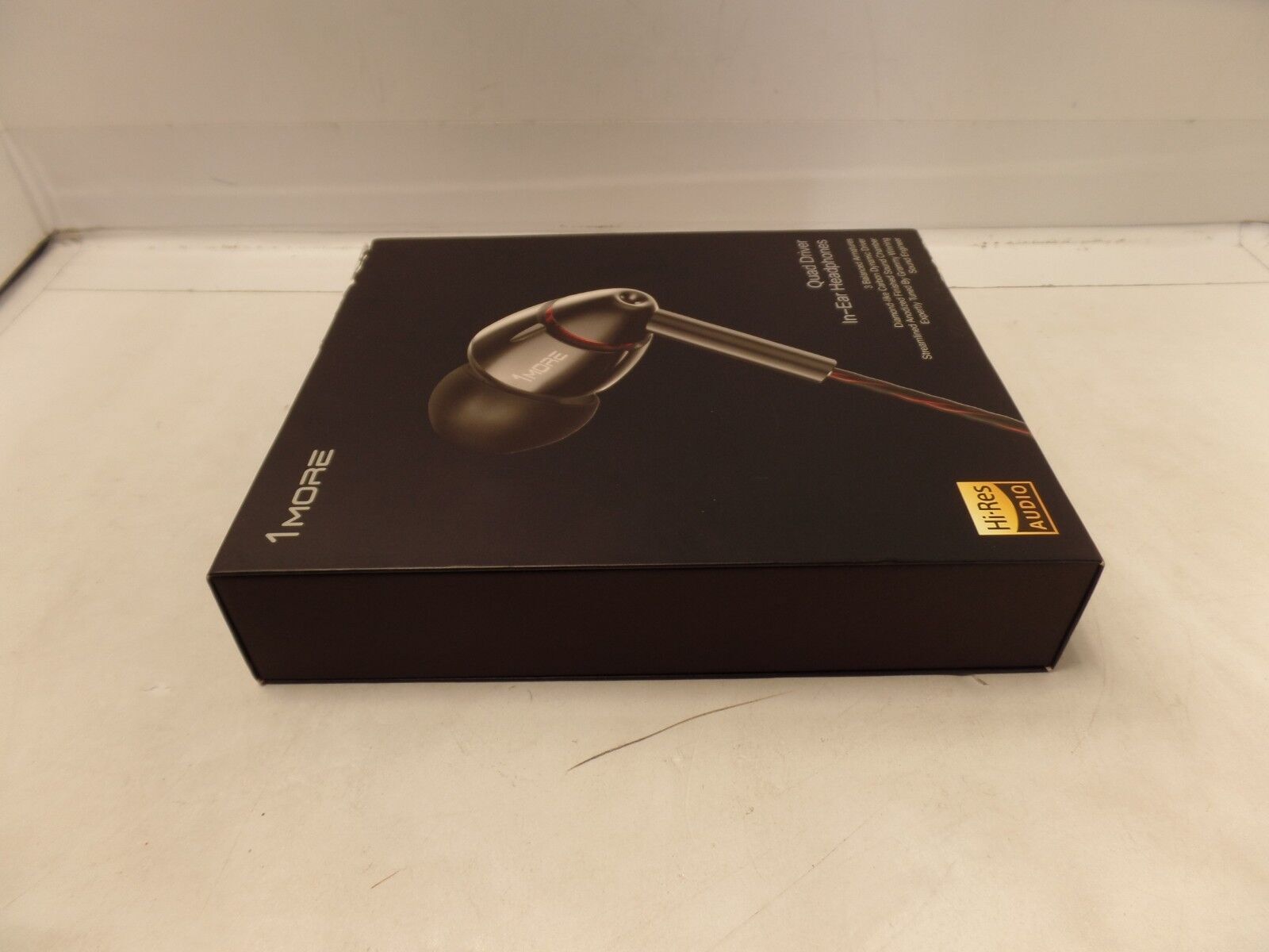 1MORE E1010 Quad Driver in-Ear Earphones Headphones EMPTY BOX WITH ACCESSORIES