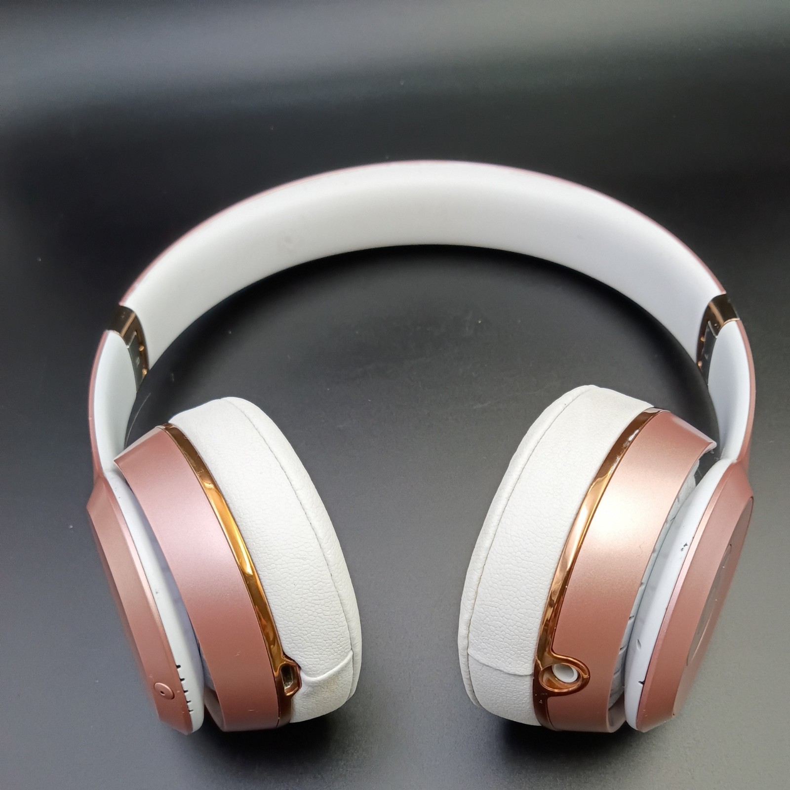Beats by Dr. Dre Beats Solo3 Wireless Headphones Rose/Gold (Aesthetic details)