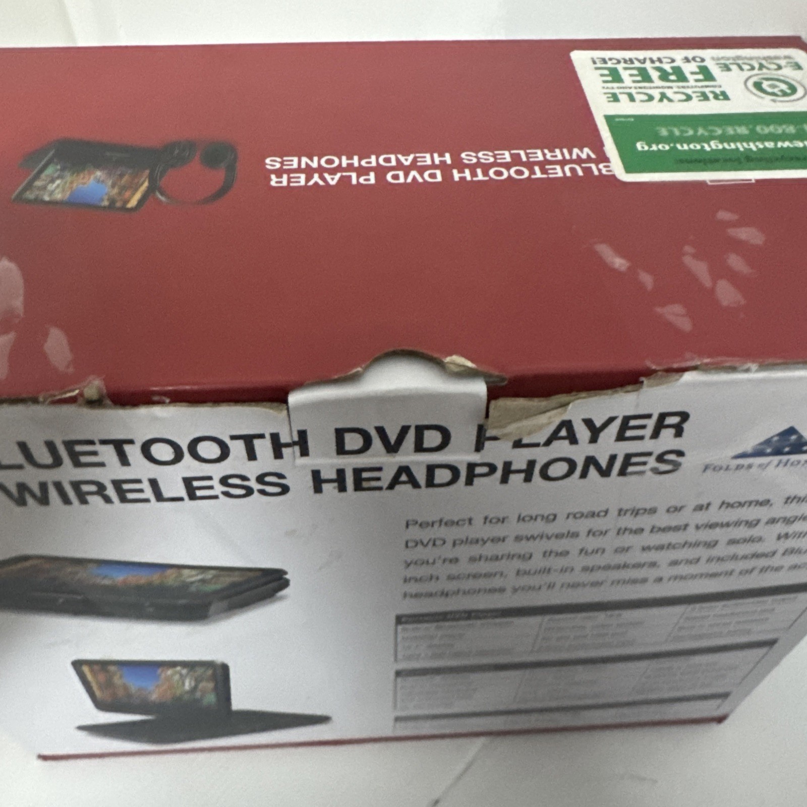 GPX PDB1077B 10.1″ Bluetooth DVD Player with Wireless Headphones