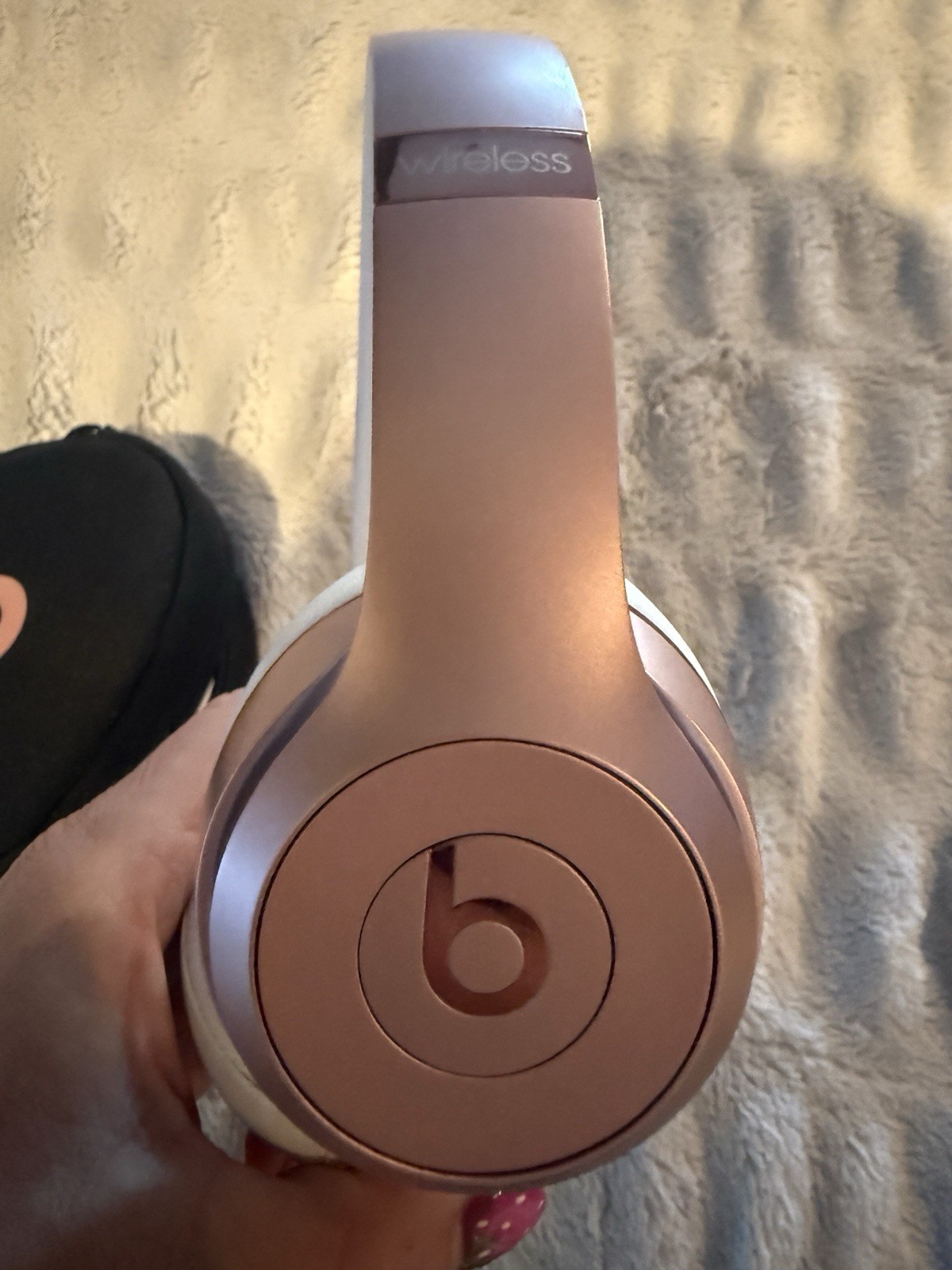 Beats Solo3 Wireless Bluetooth On-Ear Headphones Rose Gold/White w/ Case.