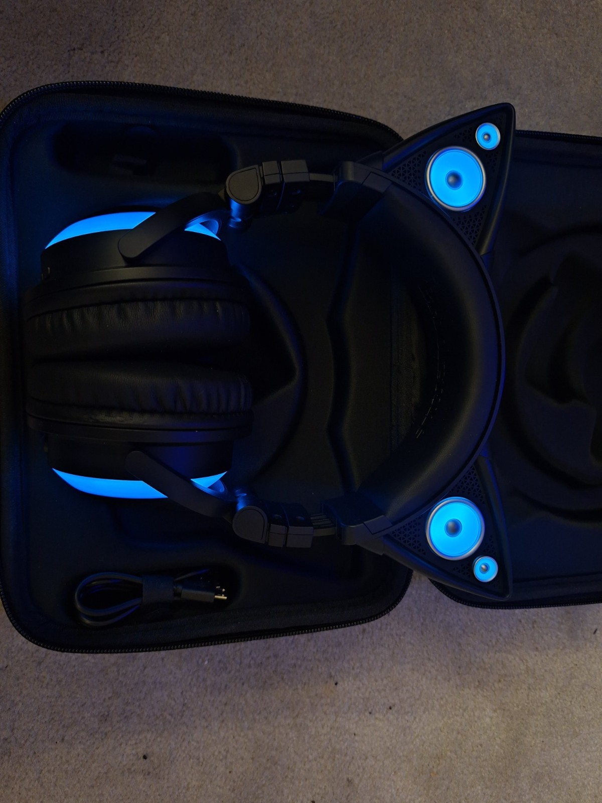 Brookstone Cat Ear Wired Colored Headphones Hard Wired w/ Case Blue LED NO MIC