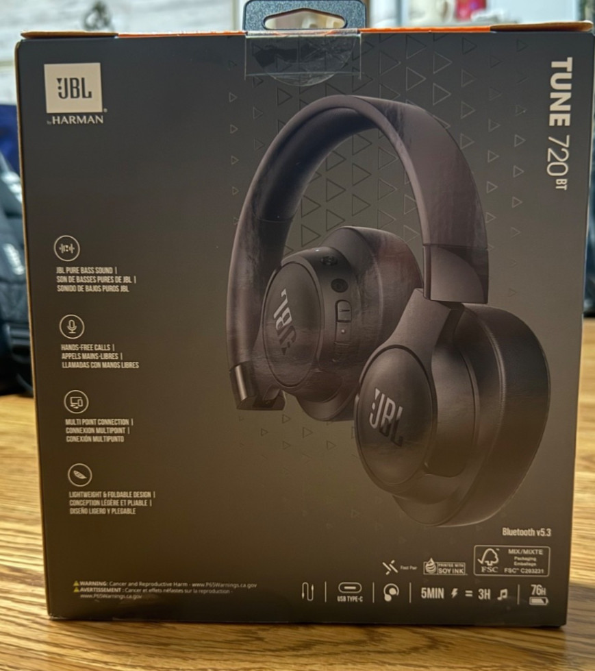 JBL Tune 720BT Wireless Over-Ear Headphones – Black