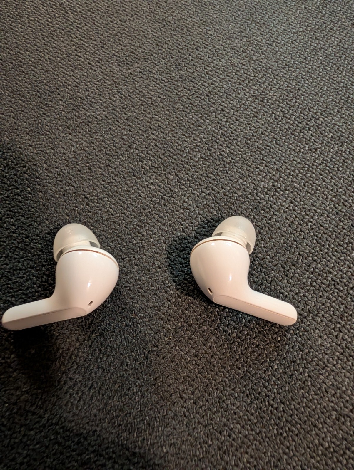 Used LG TONE Free HBS-FN6 Working For Parts Left Ear Cracked