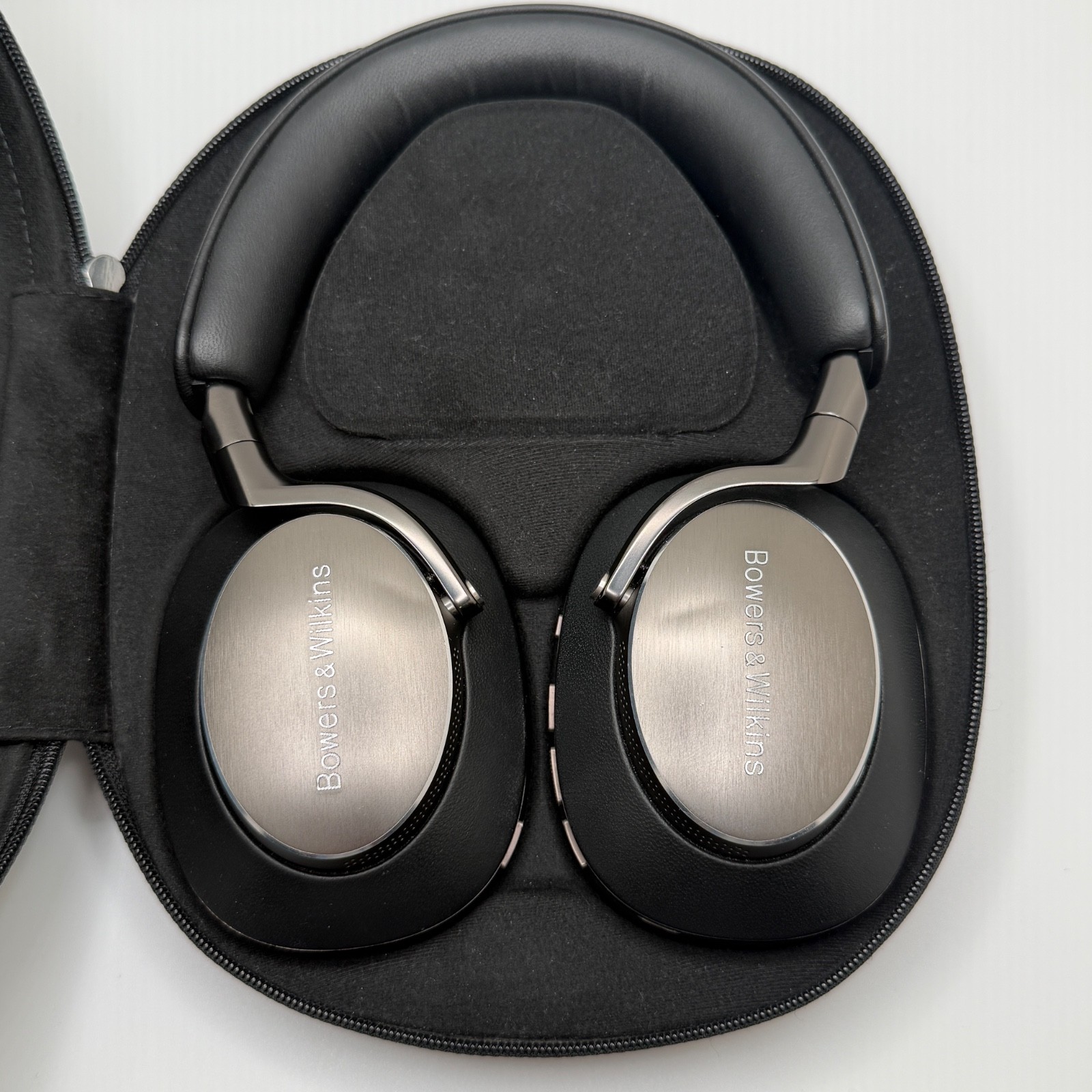 Bowers & Wilkins Px8 Wireless Over-Ear Headphones w/ Case – Black + BT-W6 Dongle