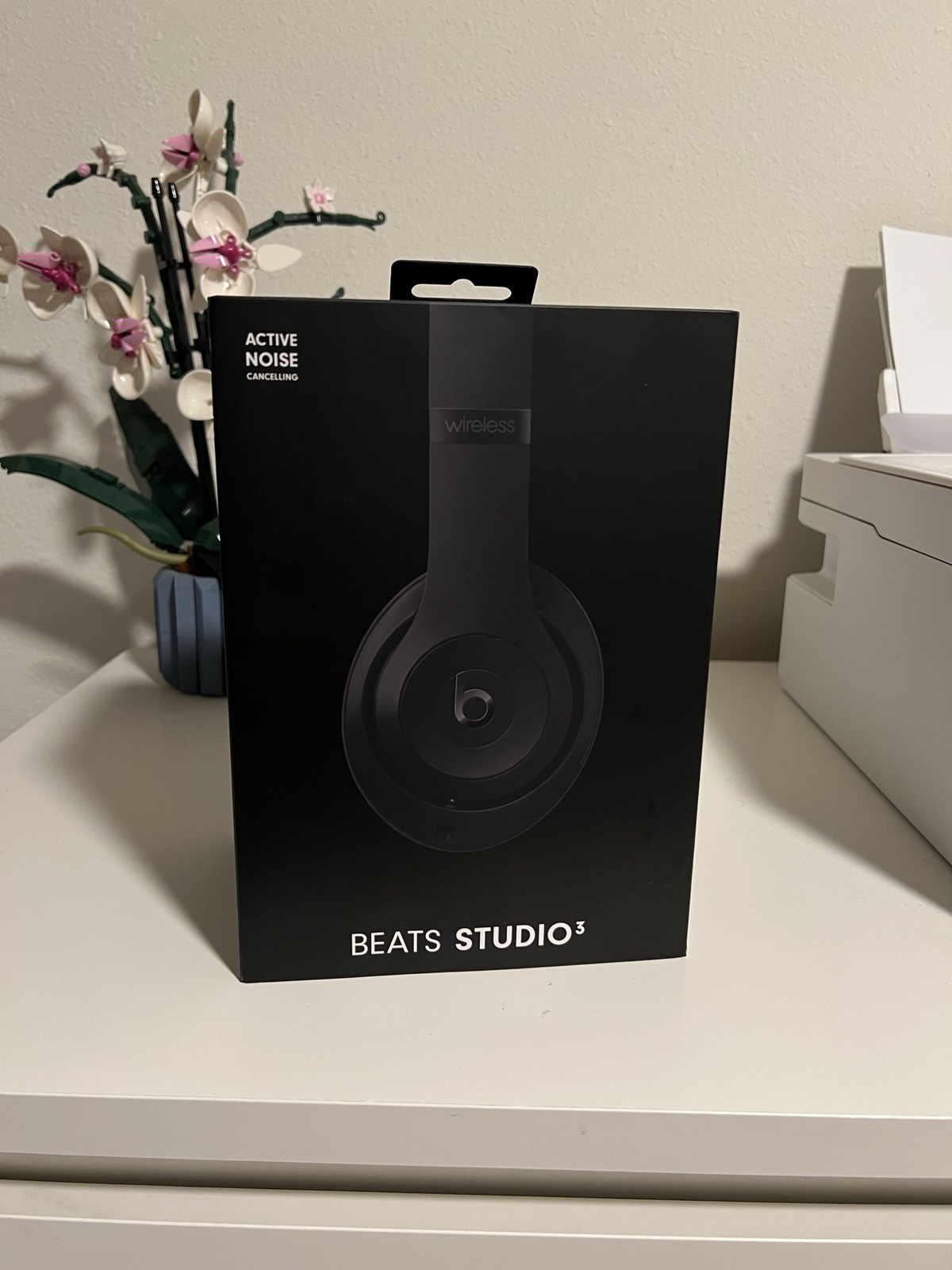 Beats by Dre Studio3 Wireless Headphones Black Active Noise Cancelling MX3X2LL/A