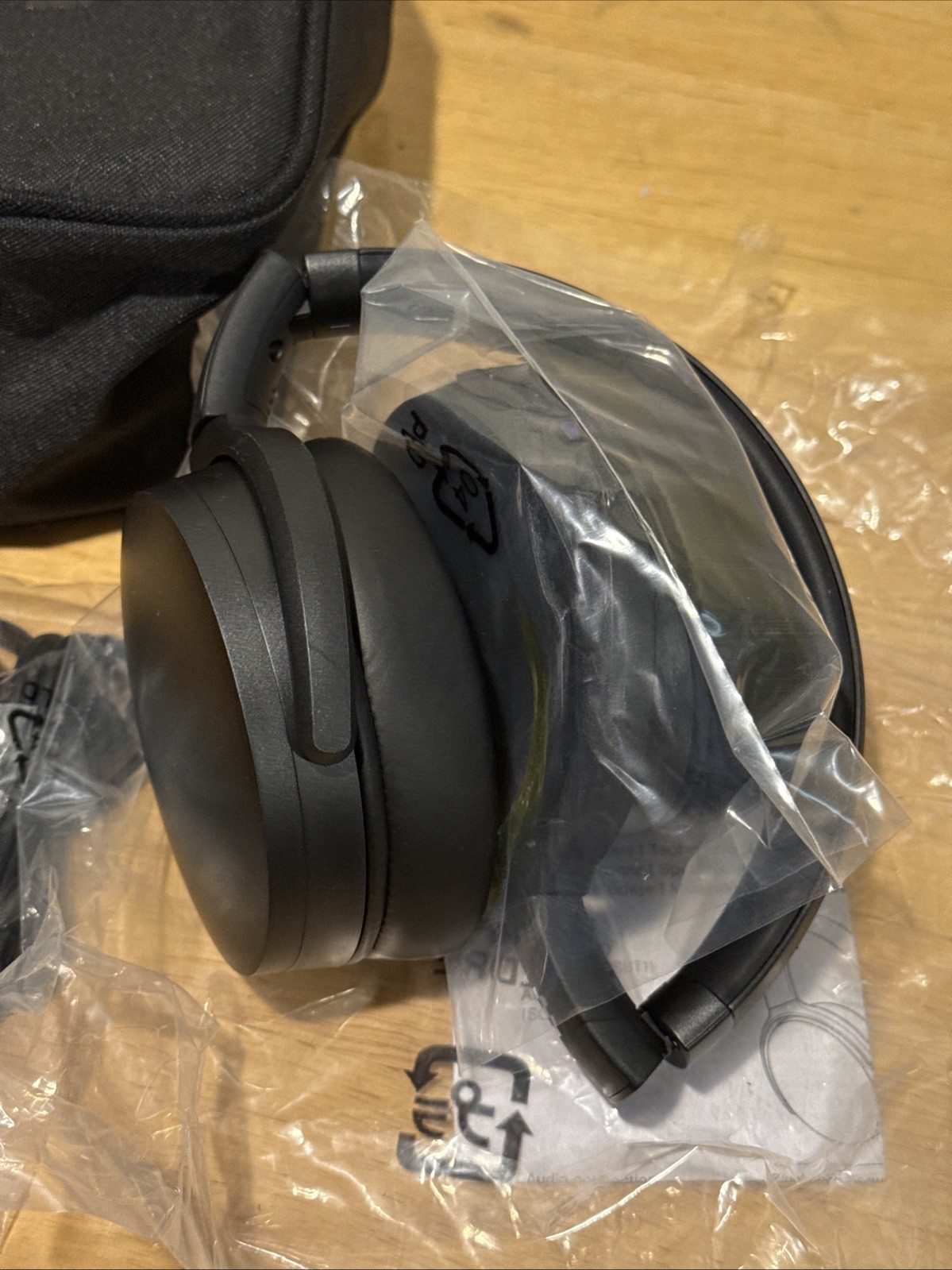 EPOS Adapt 360 Black – Dual-Sided, Dual-Connectivity, Wireless, Headset