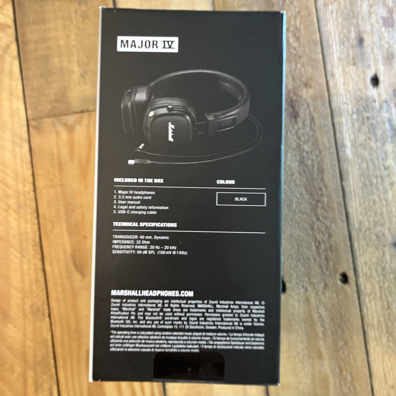 New Marshall – Major IV Bluetooth Headphone with wireless charging Black/Brown