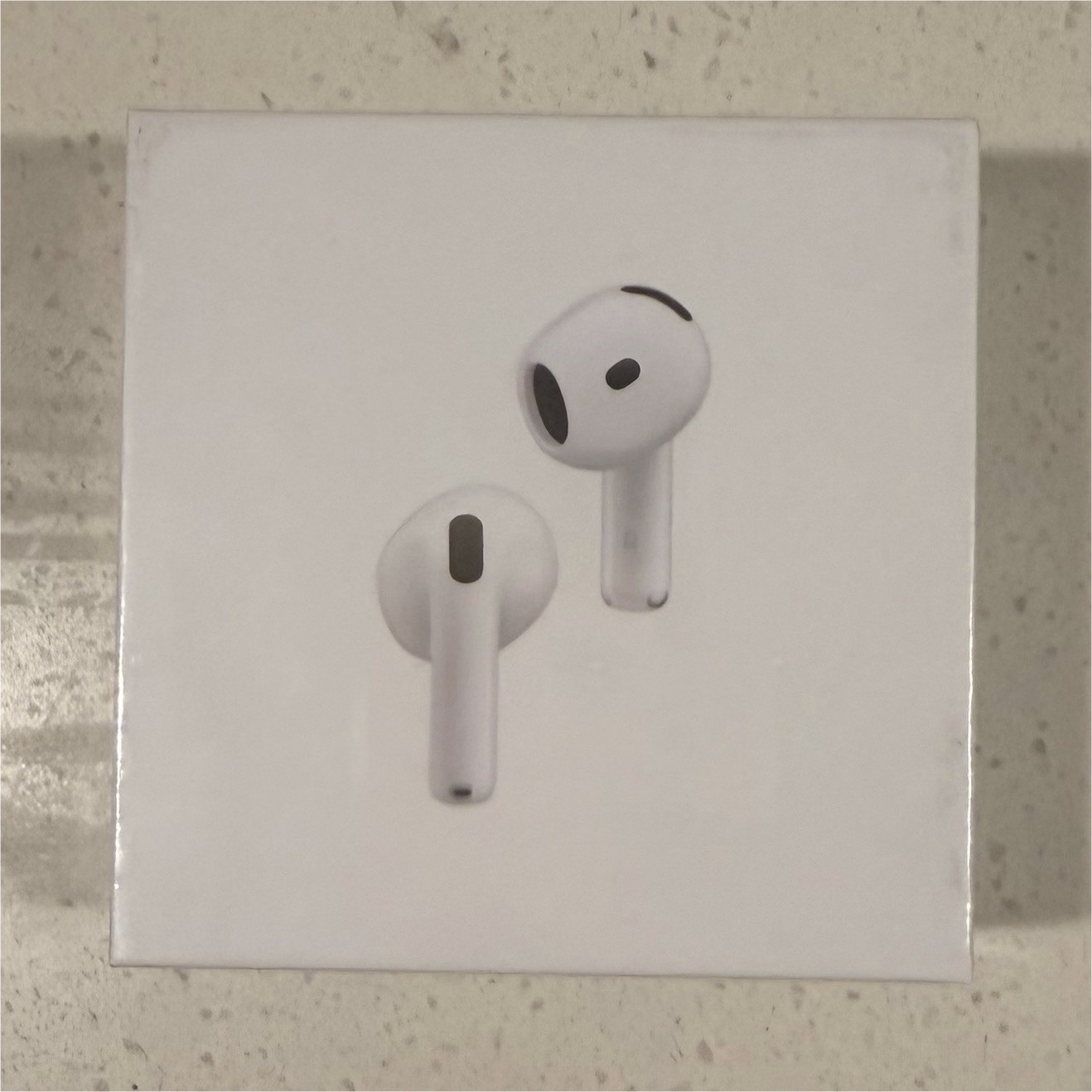 Apple AirPods 4 ANC Wireless Charging Case White USB-C