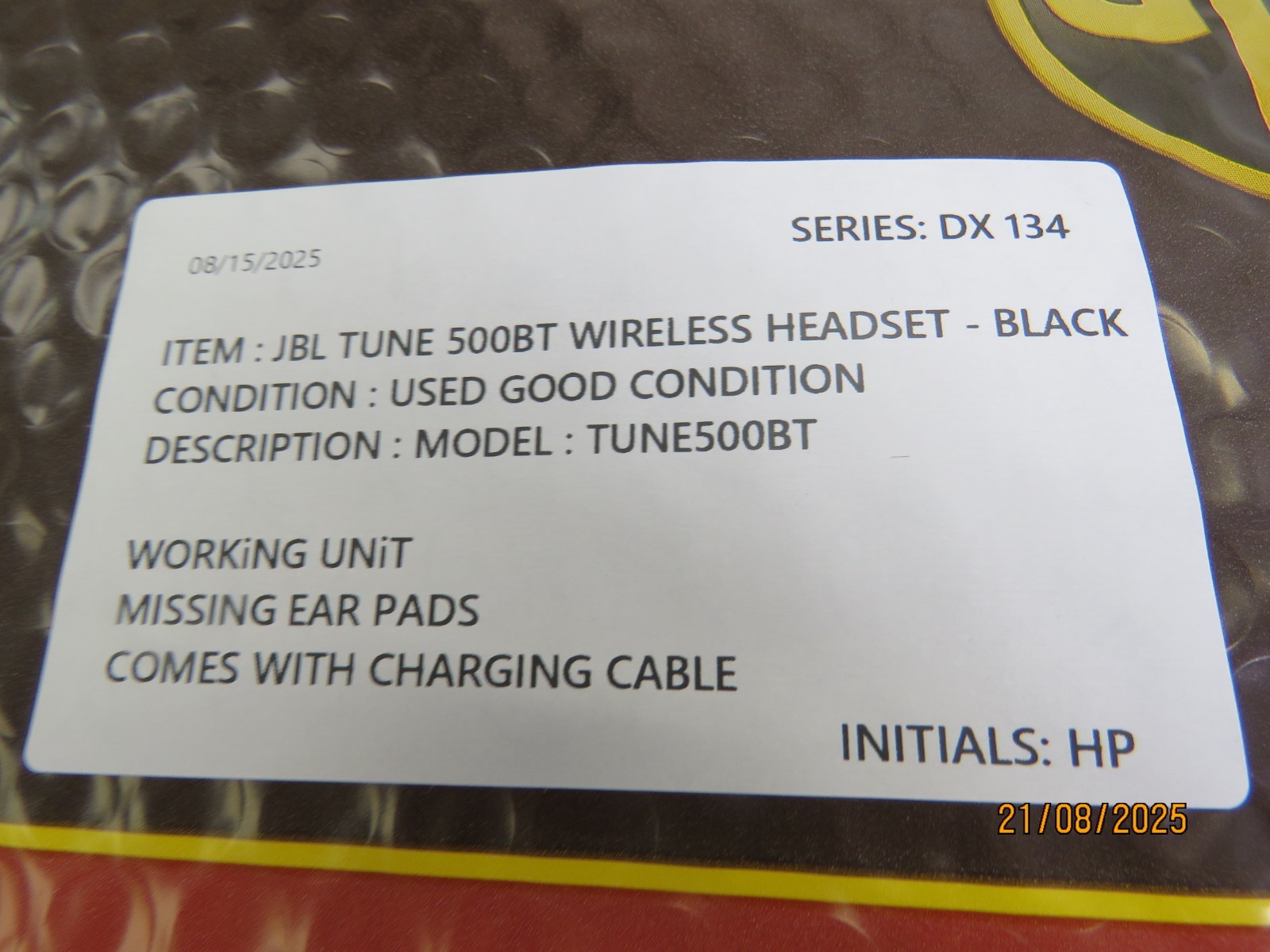 JBL Tune 500BT Wireless On-Ear Headphones – Black [DX134]