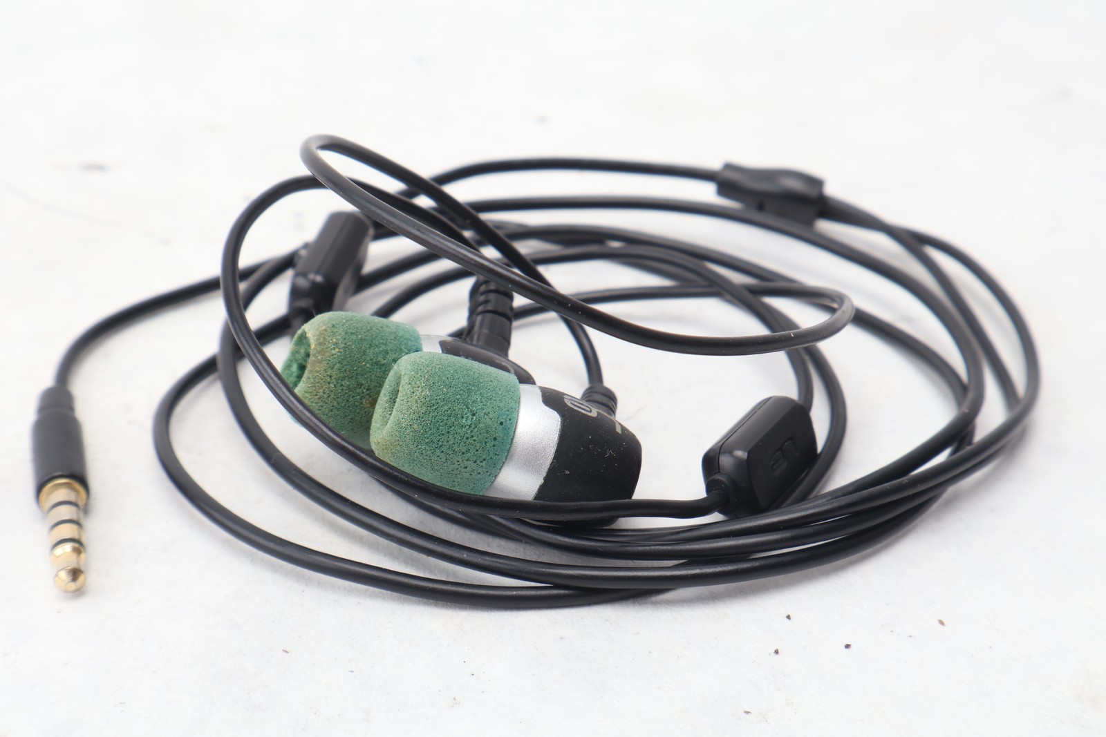 Ultimate Ears Metro.fi 2 In-Ear Headphones Earbuds Wired Noise Isolating Black