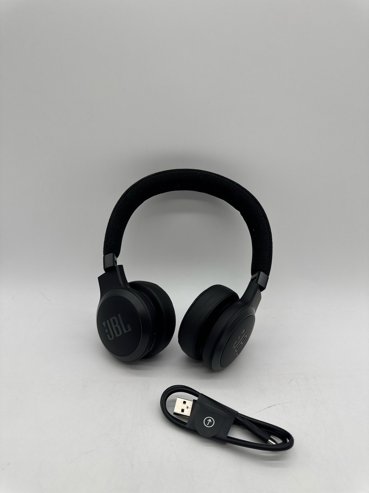 JBL Live 675NC Wireless On-Ear Headphones Noise Cancelling BT 5.3 Black (3)