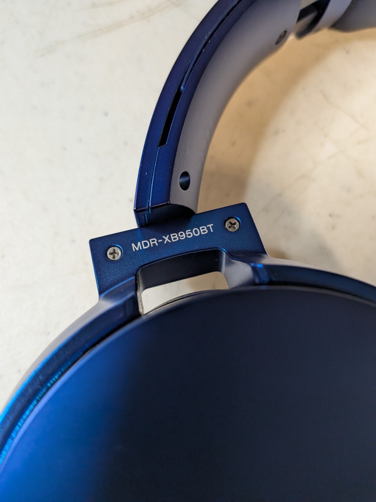 Sony MDR-XB950BT Extra Bass Wireless Bluetooth Stereo Headphones Blue