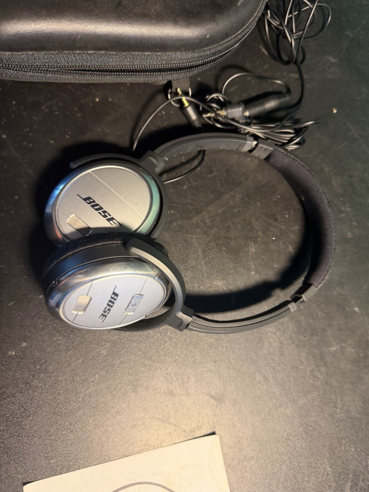 Bose QuietComfort 3 QC3 Noise-Cancelling Headphones, Black and Silver