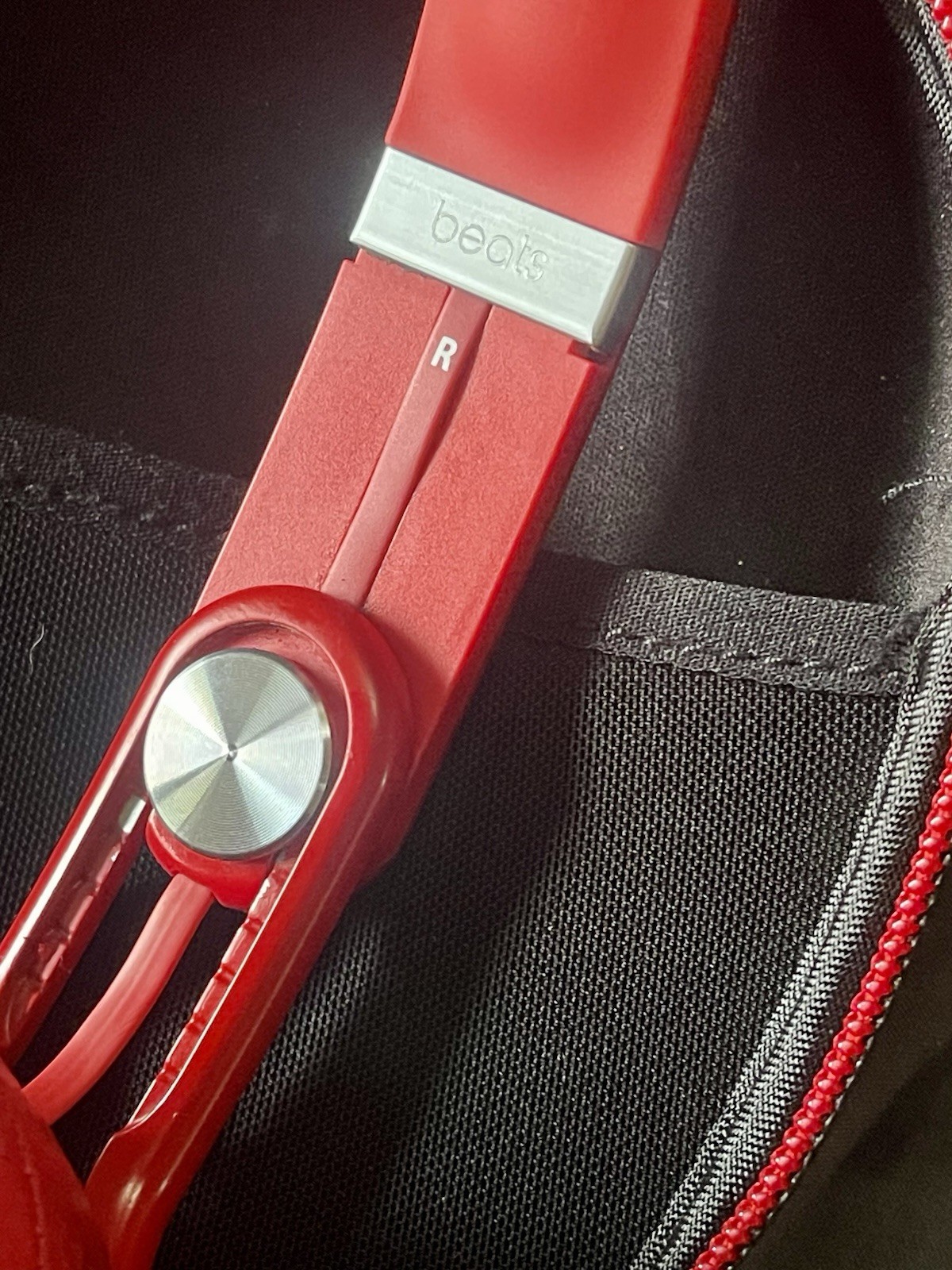 BEATS MIXR MIXER DJ PROFESSIONAL WIRED HEADPHONES RED
