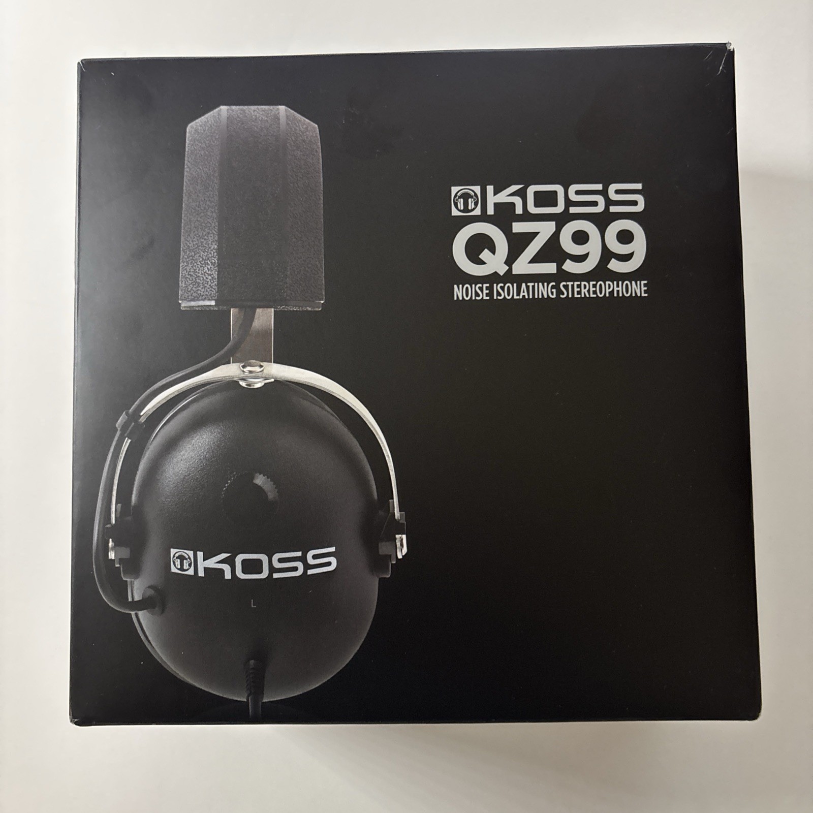 Koss QZ-99 Passive Noise Reduction Over-Ear Stereo Headphones Original Box