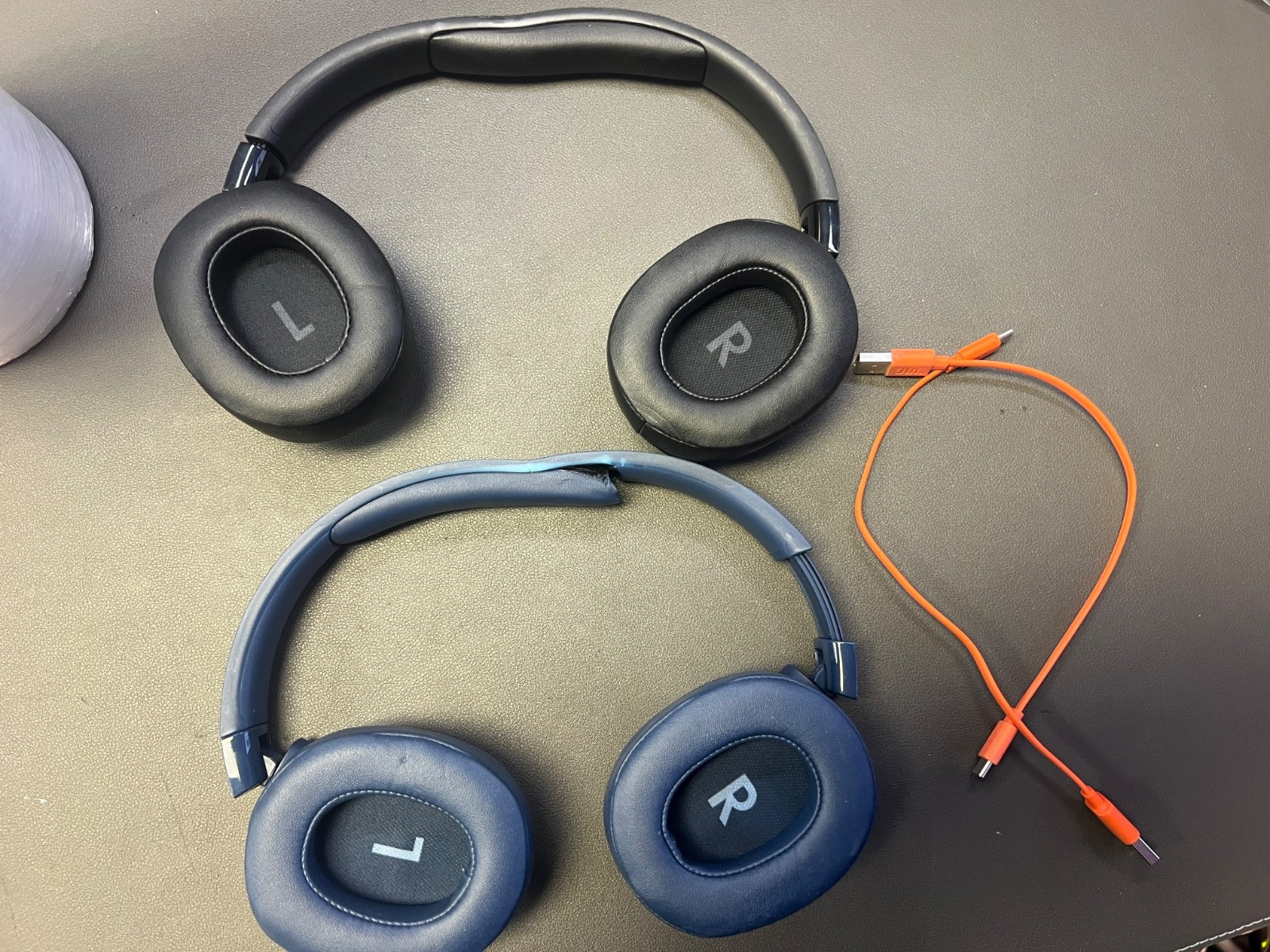JBL Tune760NC LOT OF 2 – Active NC Bluetooth Headphones-BENT BUT WORKS!-5