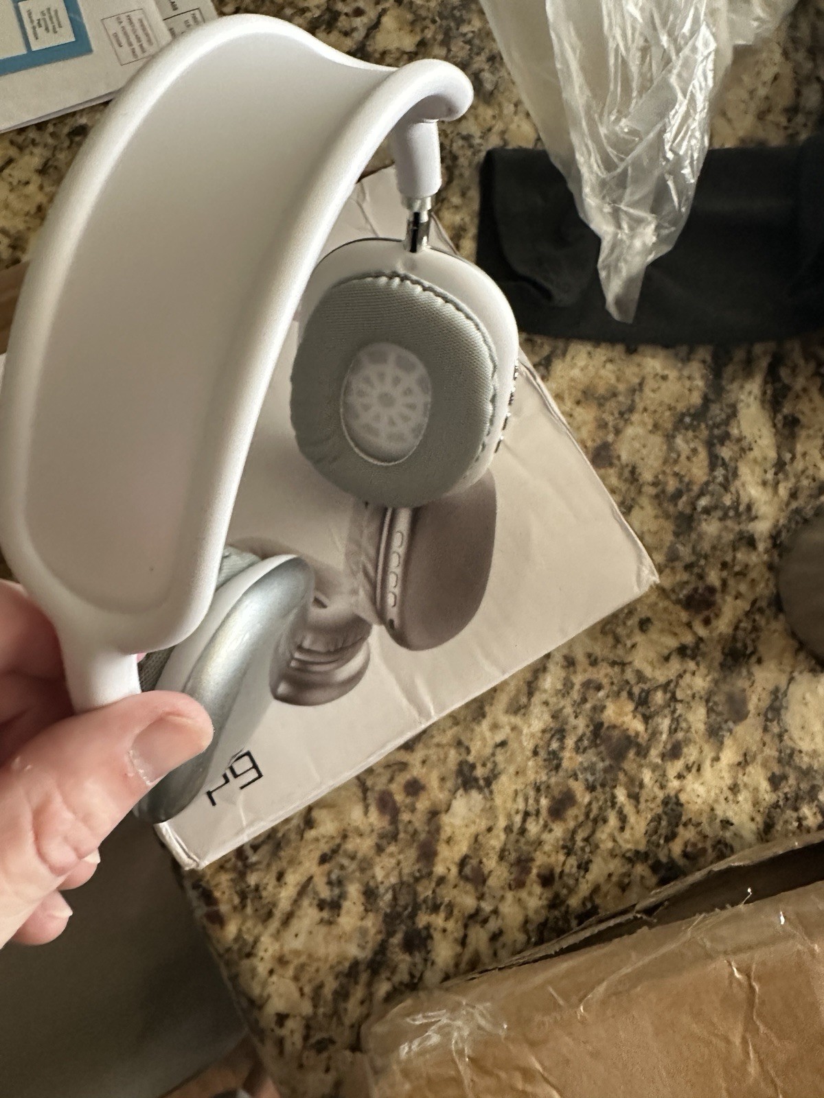 p9 pro max headphones Silver Chrome