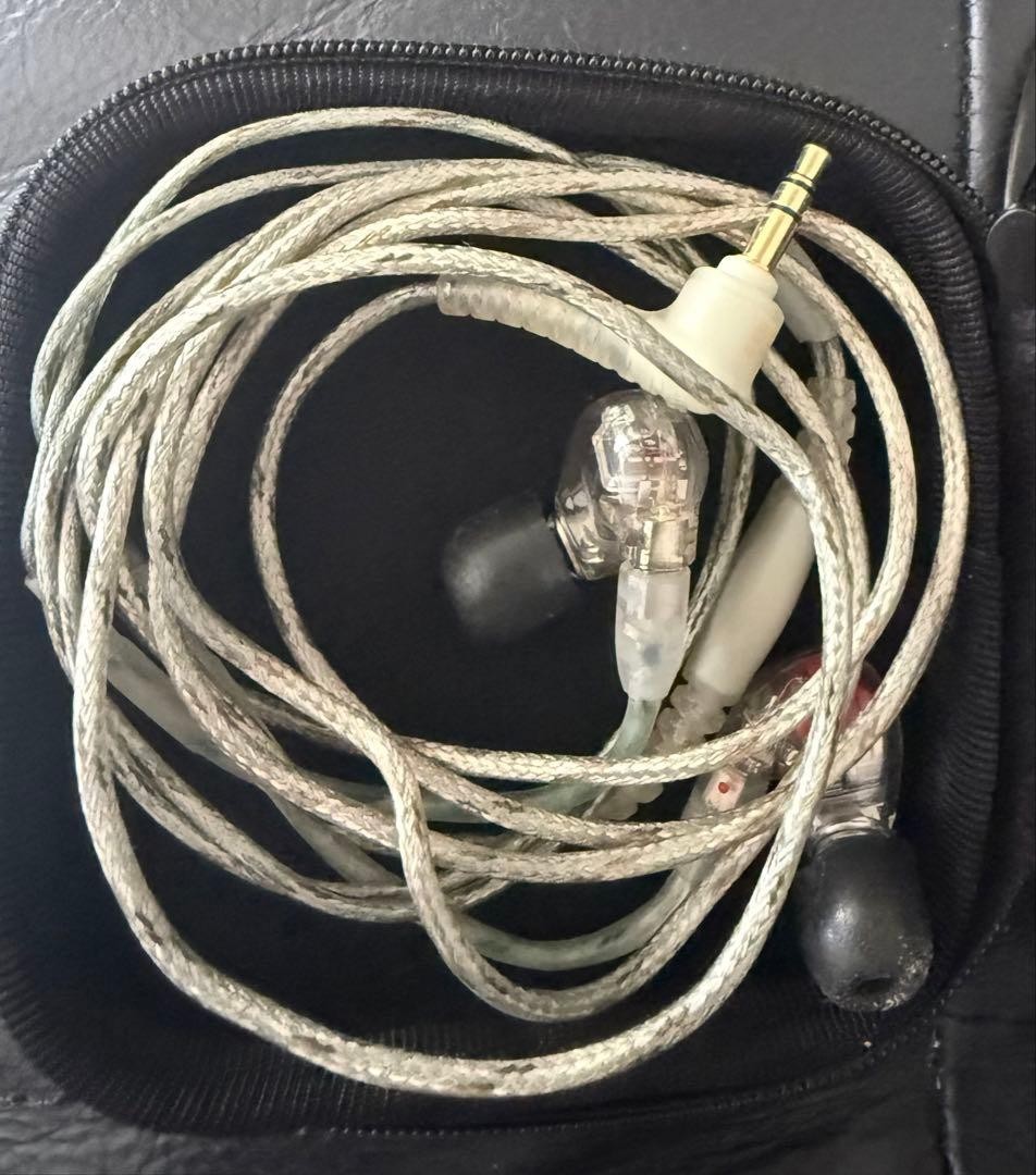 SE846 Gen 2 CL Sound Isolating In-Ear Earphones Tested from Official Collectible