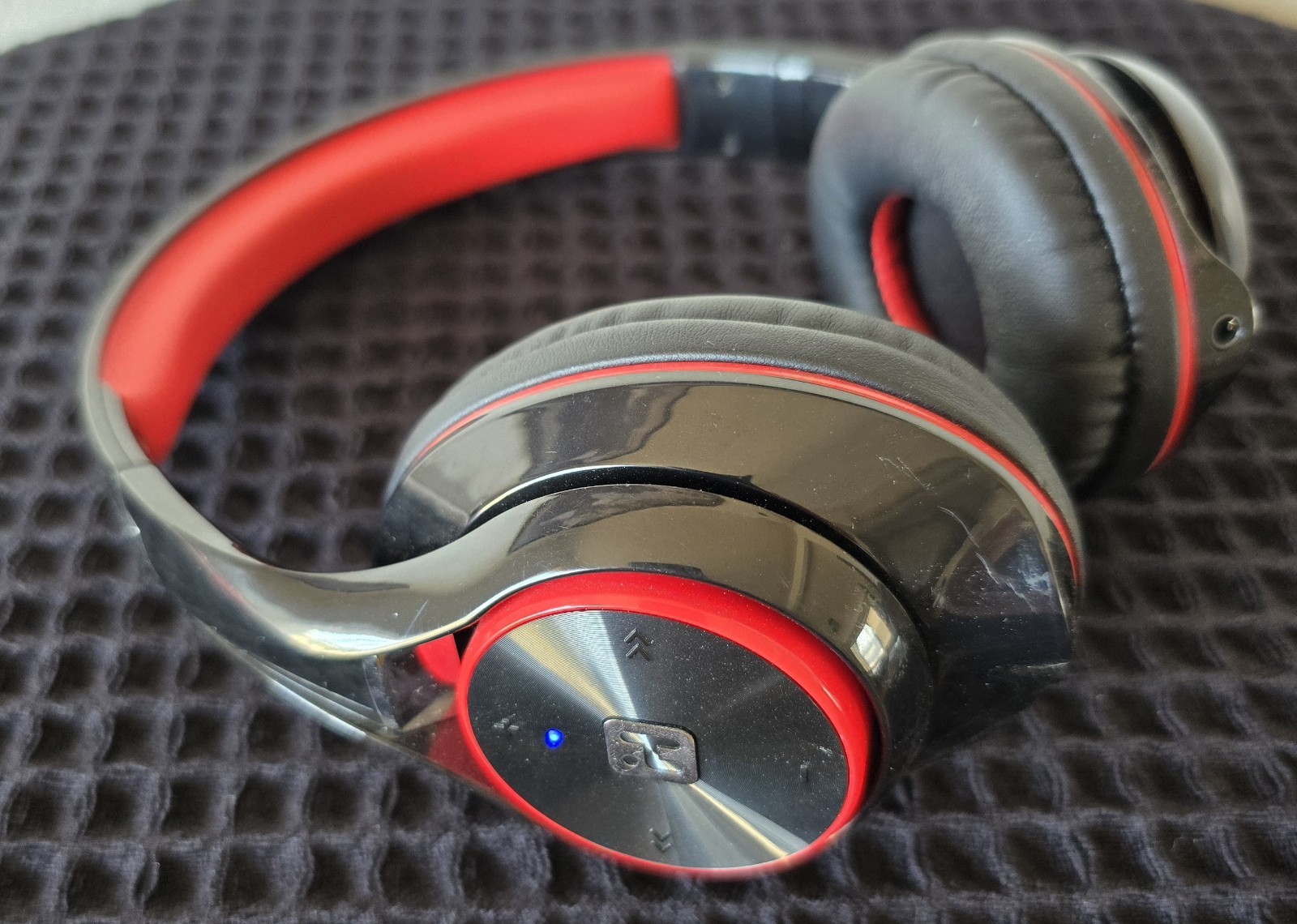 ​iHome iB90 Wireless Bluetooth Headphones Black Red – Tested & Working Great