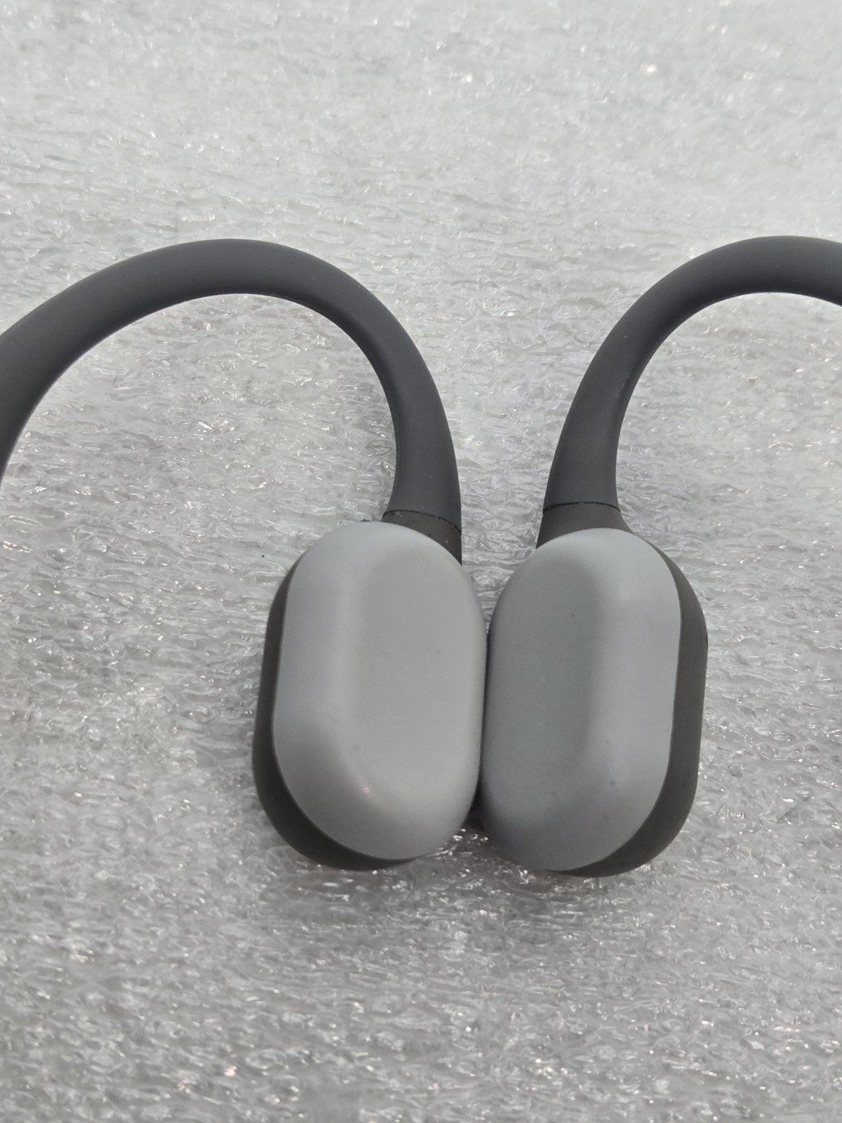 Aftershokz OpenRun Bone Conduction Headphones Grey AS800 FAST FREE SHIPPING