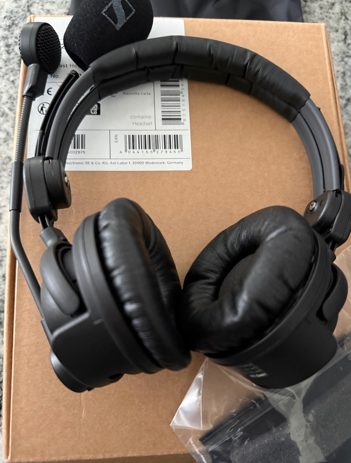Sennheiser HMD 26 Dual-Ear On-Ear Headset with Dynamic Microphone – Brand New