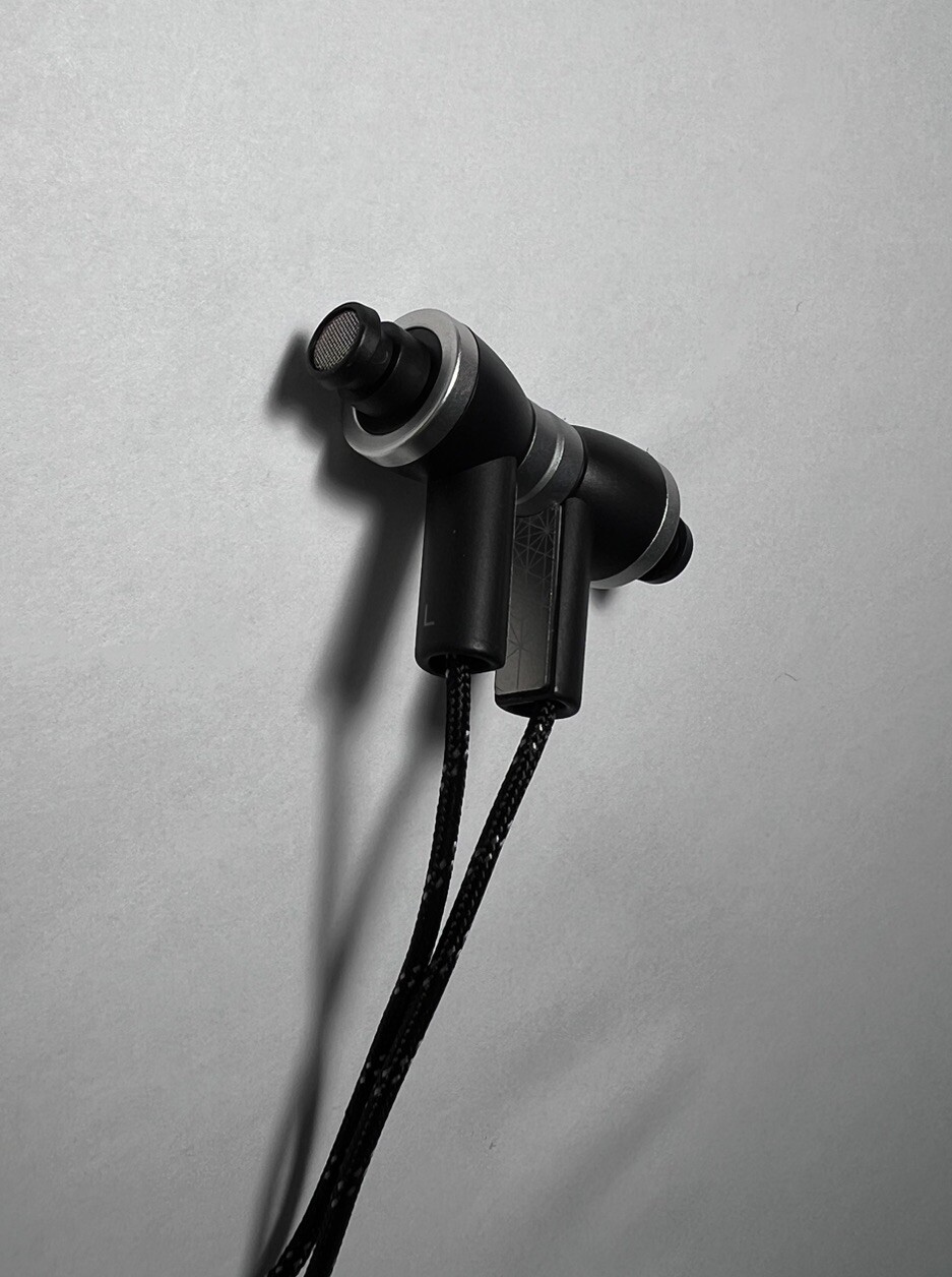 MICROSOFT ZUNE PREMIUM HEADPHONE V-2 JDA-00001 (LARGE EARTIPS )