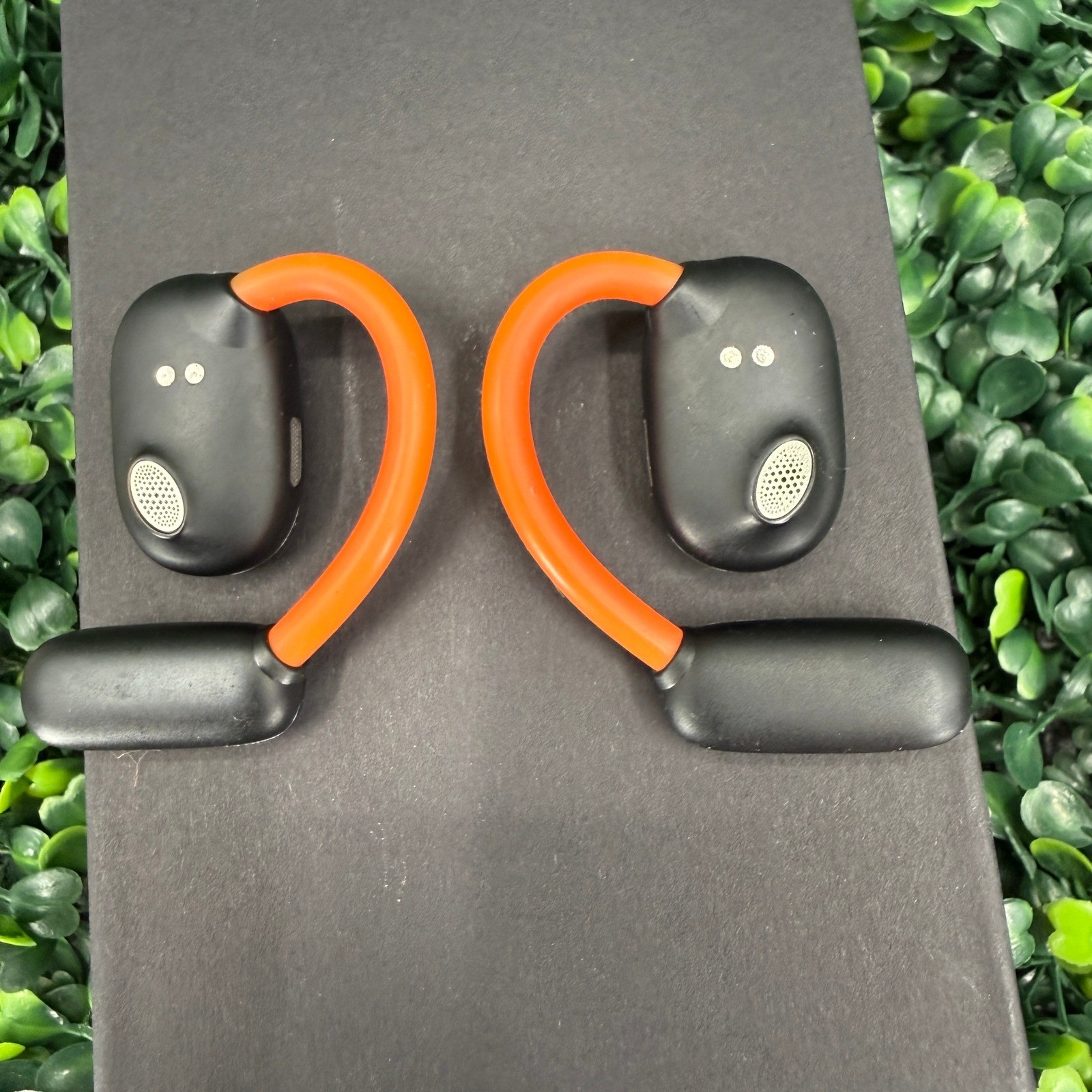 Miniso Wireless Earbud M99 Black Orange Bluetooth 5.4 HD Voice Open Ear Hook