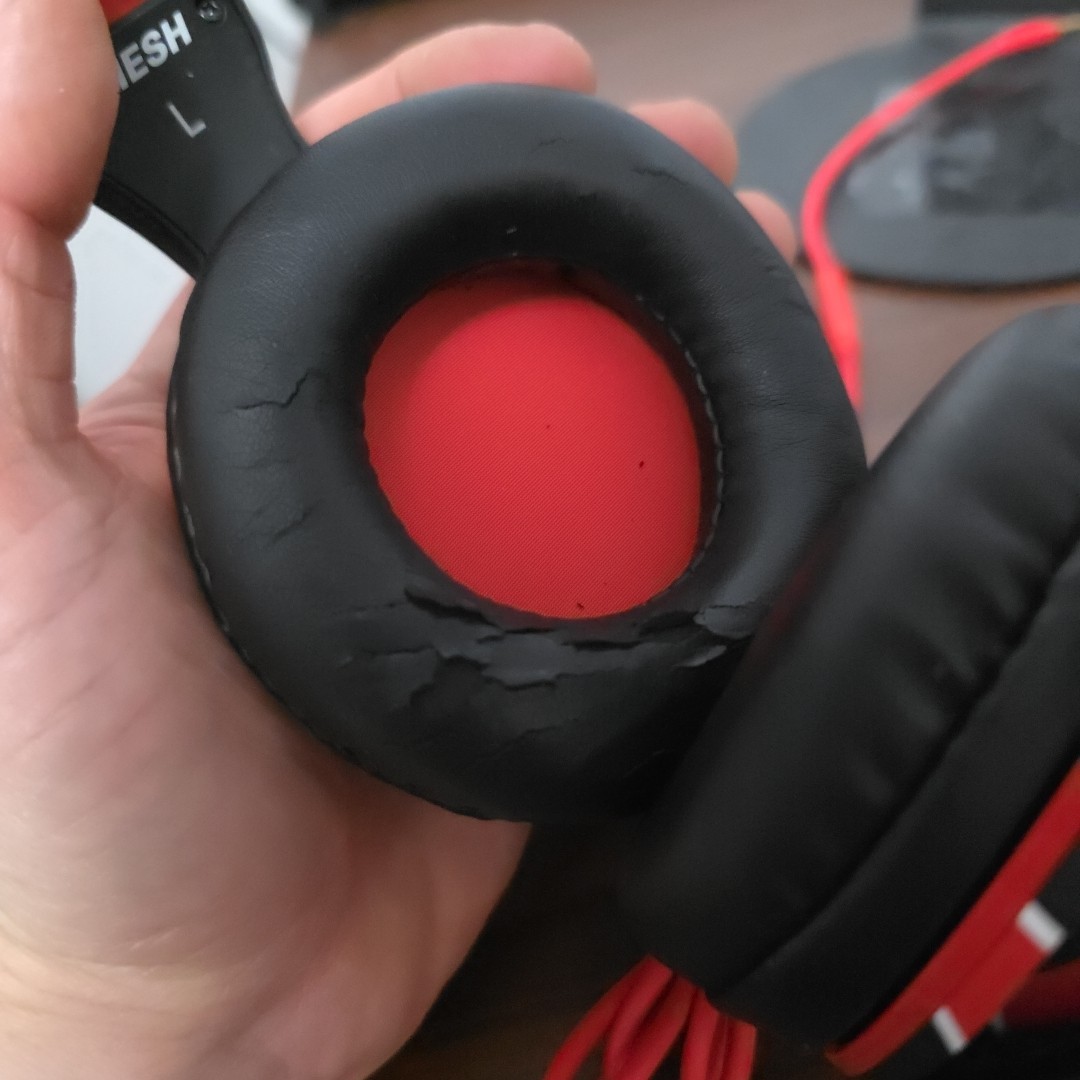 Skullcandy Headphones HESH2 Wired Ac Milan Soccer Team SGHSFY-124 Rare Used D