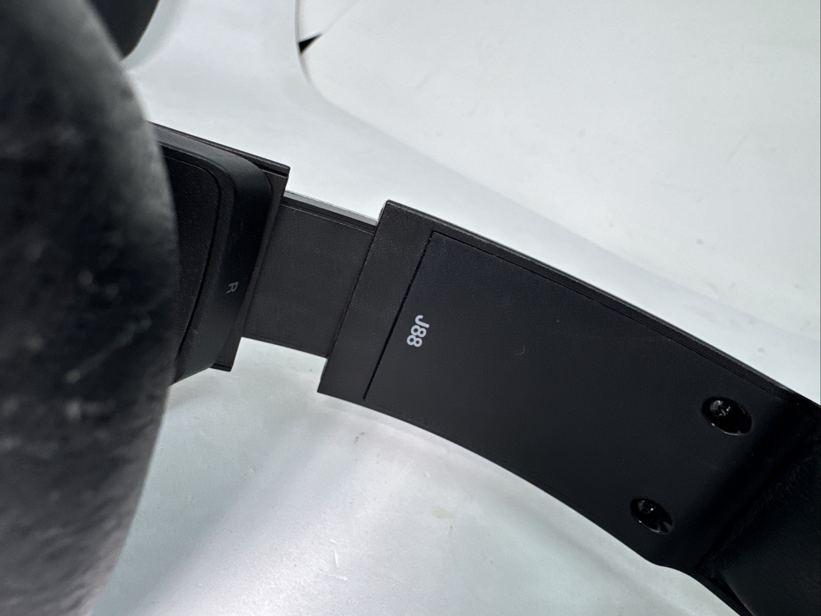 JBL J88a/J55a Headband Headphones Black with Case – Working