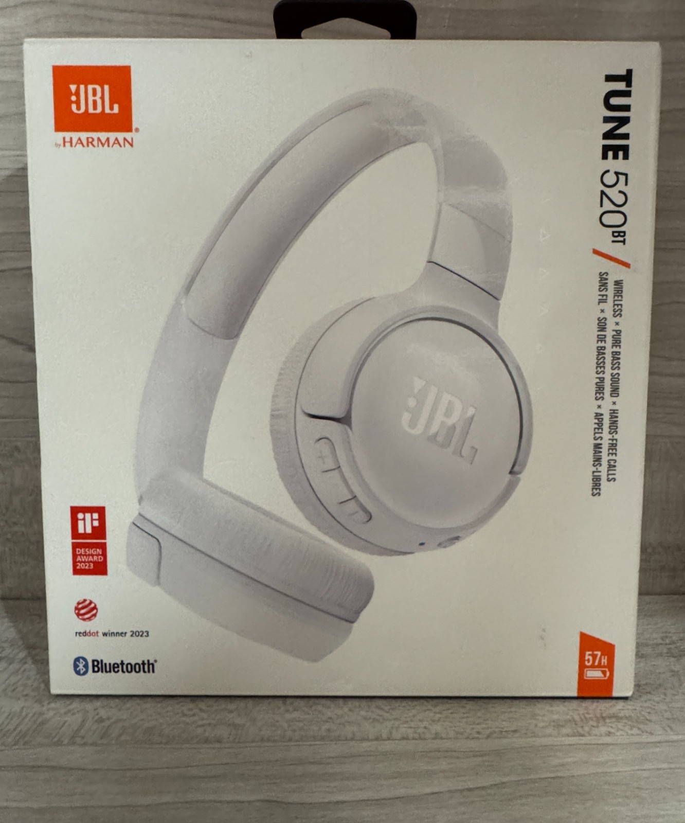 JBL Tune 520BT, Wireless on-ear headphones