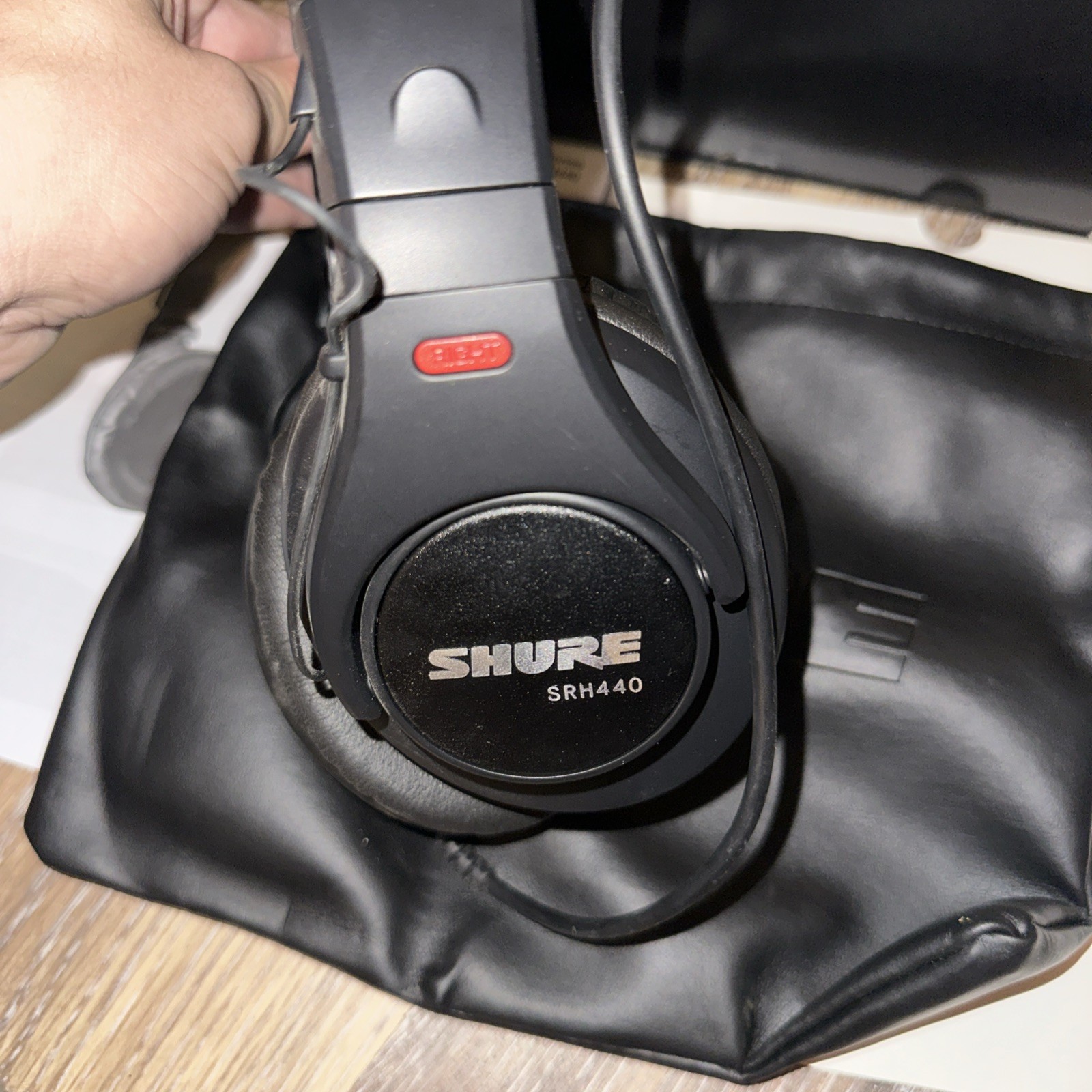Shure SRH440 Professional Black Studio Monitoring Headphones