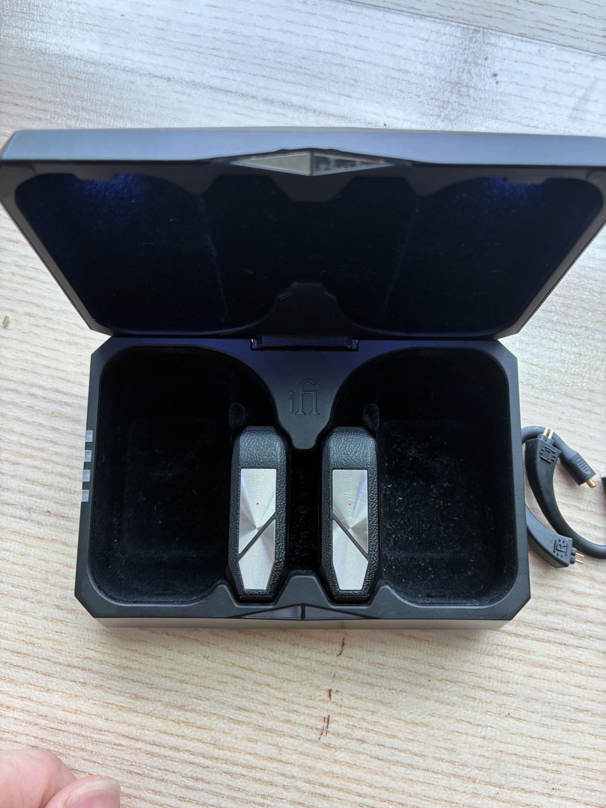 iFi go pod. Wireless Bluetooth In-Ear Earbuds w/ Charging Case, Black/Silver.