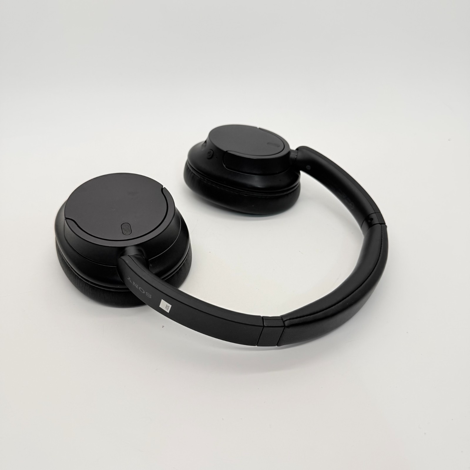 Sony WH-CH720N/B Noise Canceling Wireless Headphones WHCH720N – Black