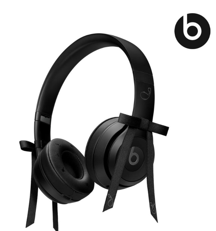 Beats Solo 4 Wireless On-Ear Jennie Special Edition Onyx Black Korea Version NWT
