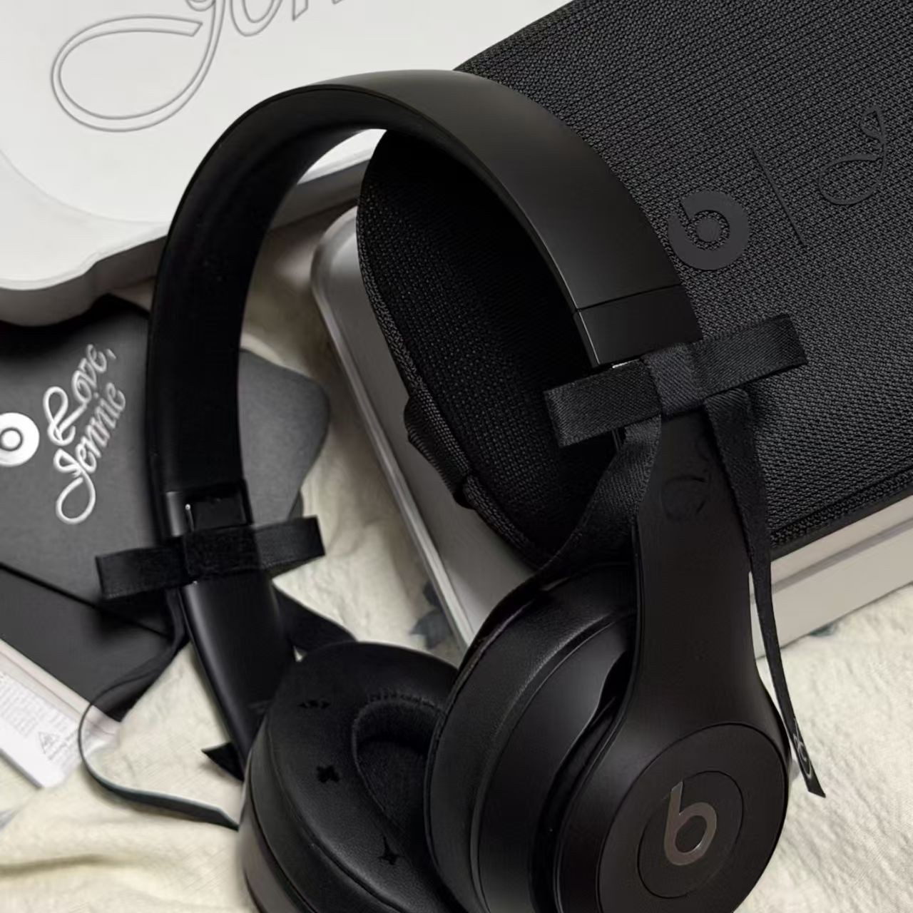 LIMITED Solo 4 Jennie Edition Onyx Black BLACKPINK Rare Headphones