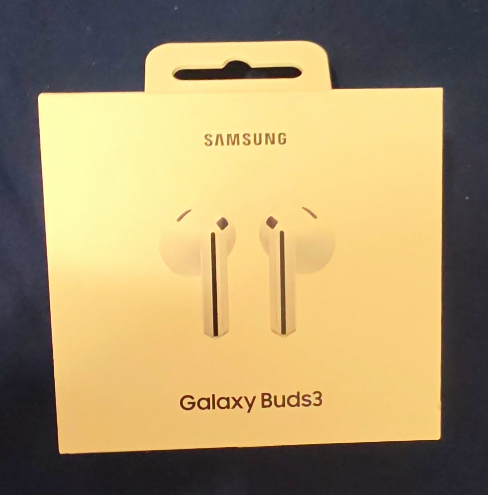 Samsung Galaxy Buds3 Wireless Bluetooth In-Ear Earbuds Adaptive ANC White