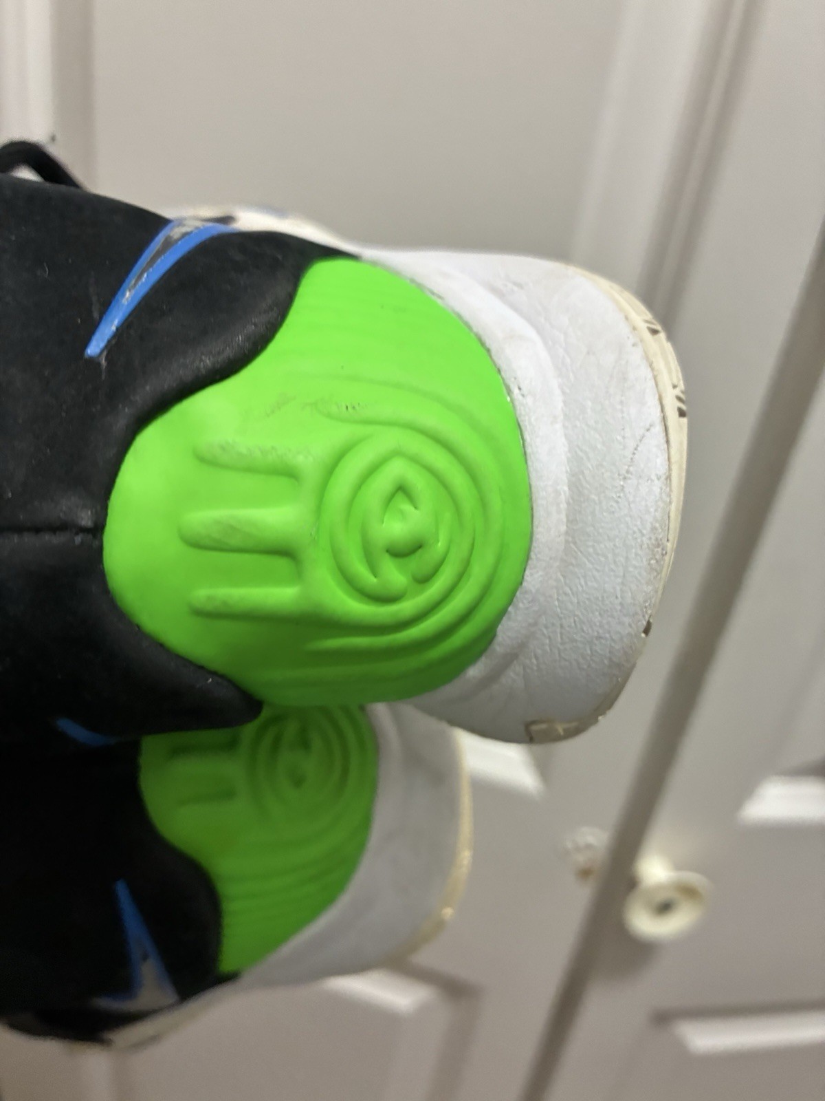 Nike Sneakers 2.5y. For Kids Used