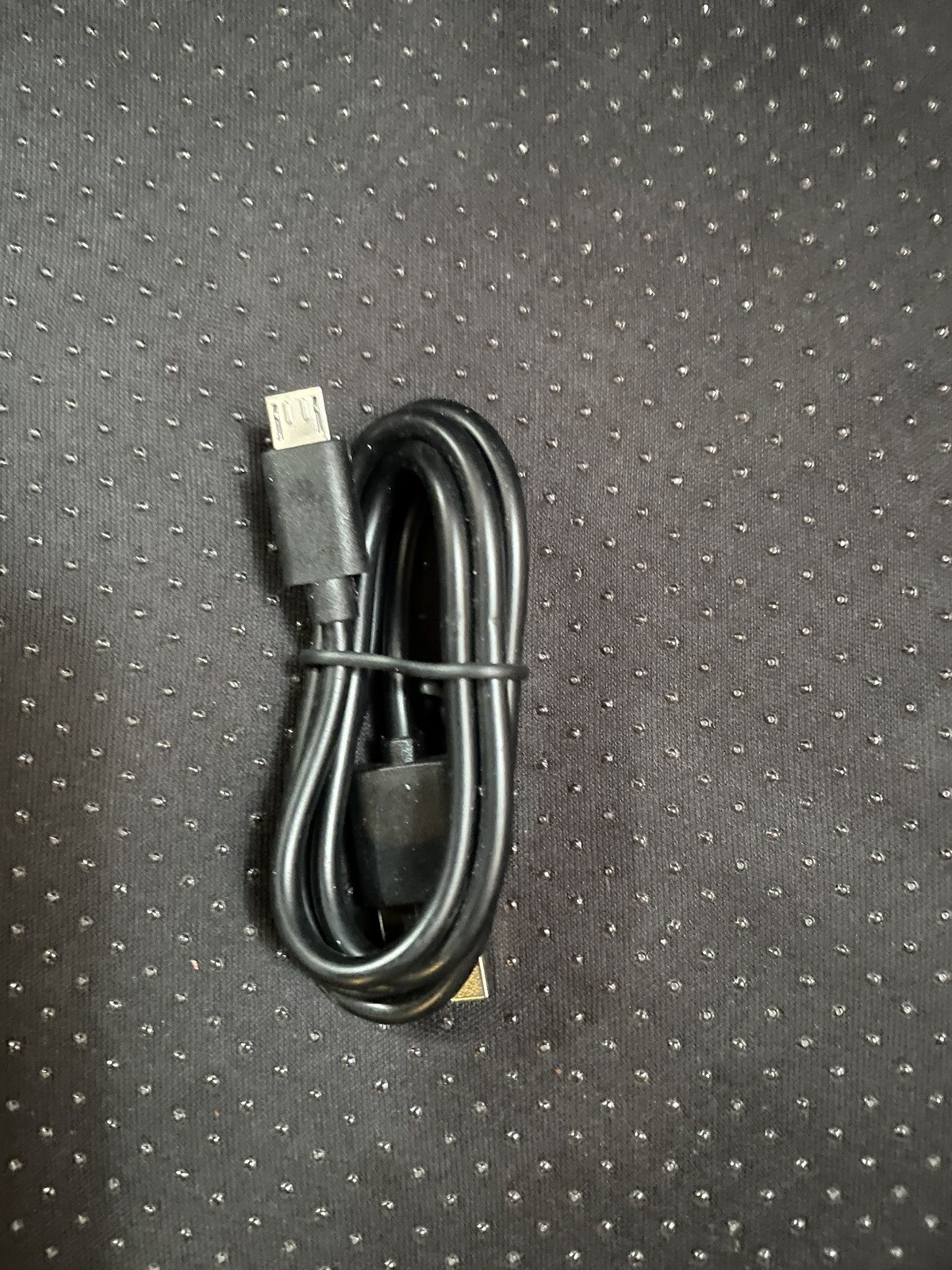 JBL Bluetooth Earbuds Black Used Charging Case and Cable Included Bluetooth