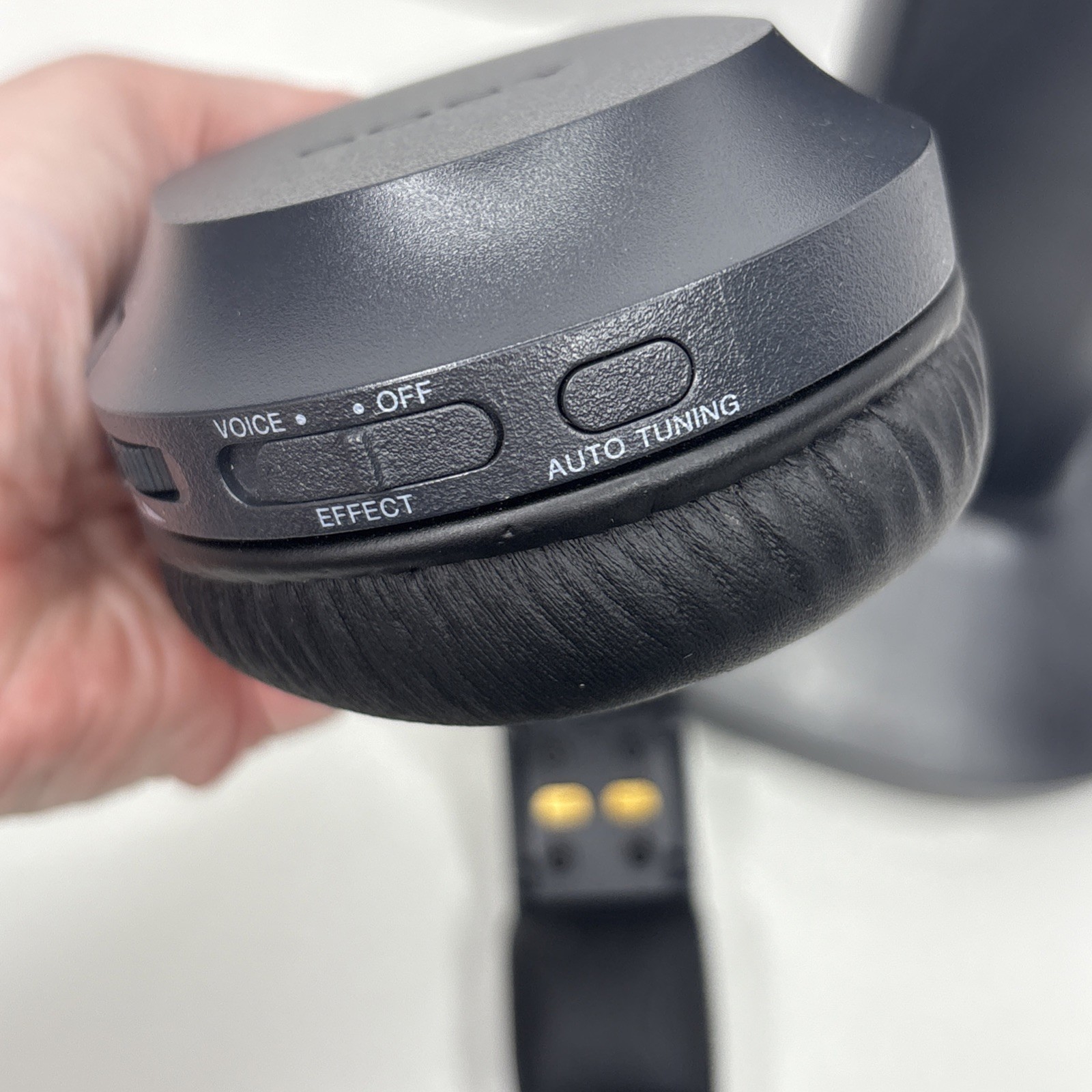 Sony WHRF400R Wireless Home Theater Headphones w/ Transmitter Charger Tested