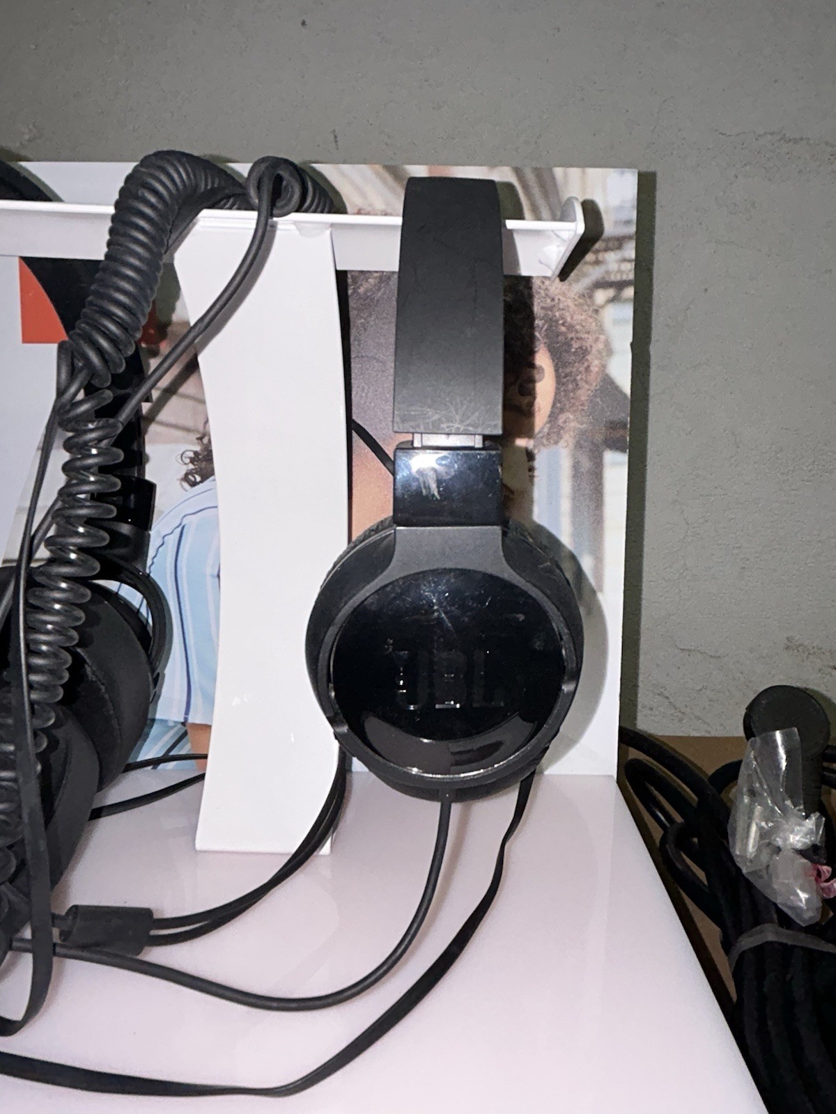 JBL Tune Series 600BTNC & 750BTNC Headphone Display Store Model Tested & Works