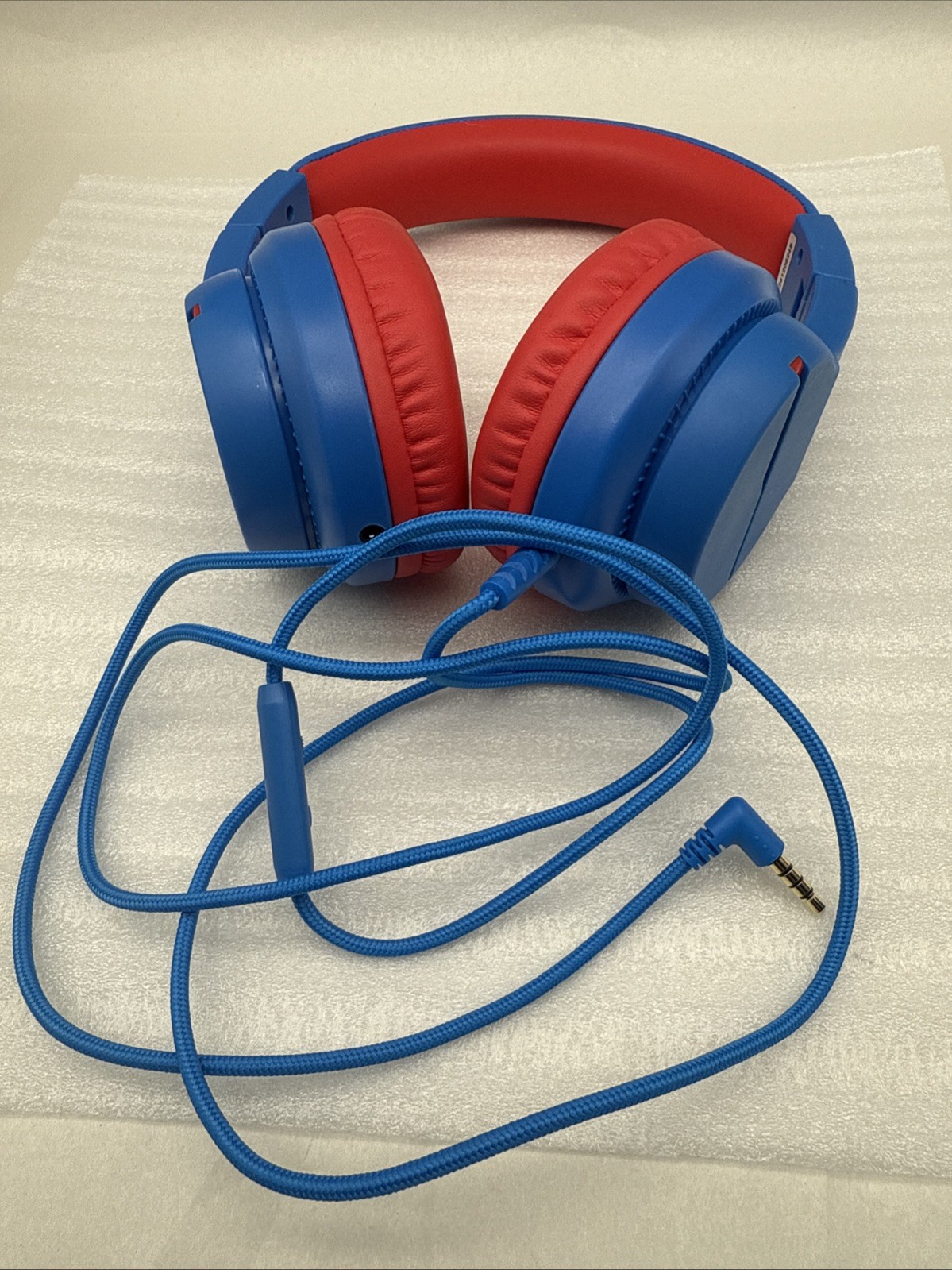 iClever Kids Headphones For School Travel, Safe Volume, Over-Ear Girls Boy *READ