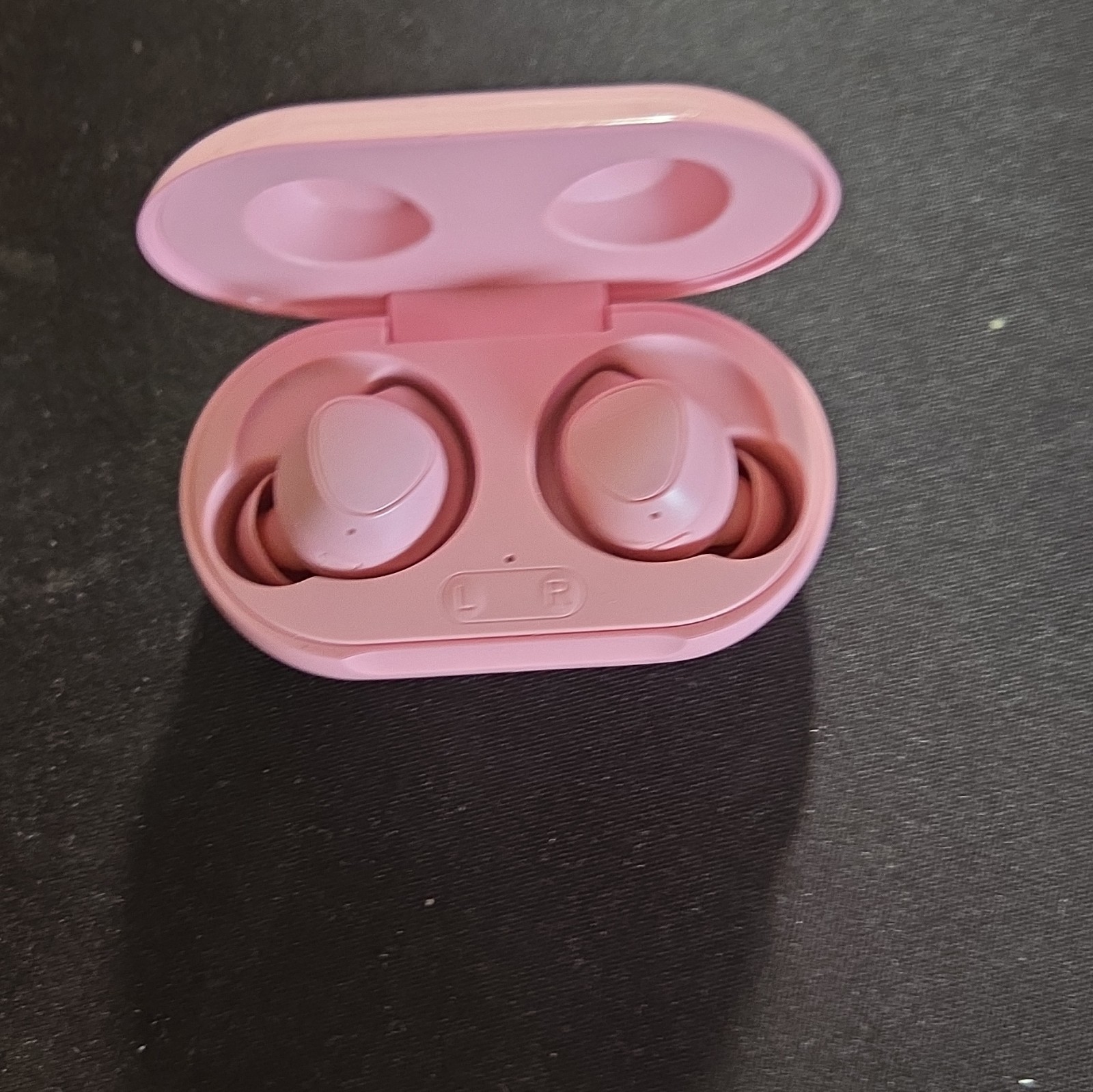 Samsung Galaxy Sound by AKG Wireless Bluetooth In-Ear Earbuds Double Pink Case