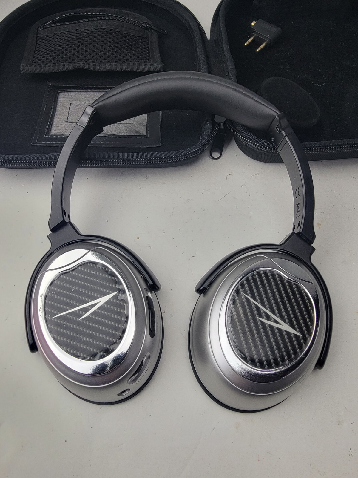 Solitude 3.5mm Jack Noise Cencellation Headband Headphone *no earpads