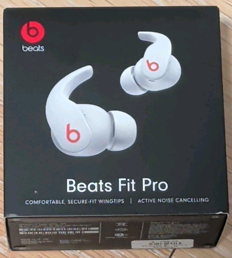 New Beats Fit Pro White Ear Buds NEW NIB Active Noise Cancelling Apple MK2G3LL/A