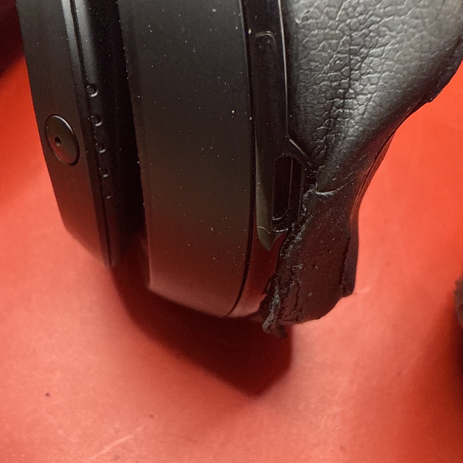 Beats Studio Headphones Black Model B0501 W/case No Charger